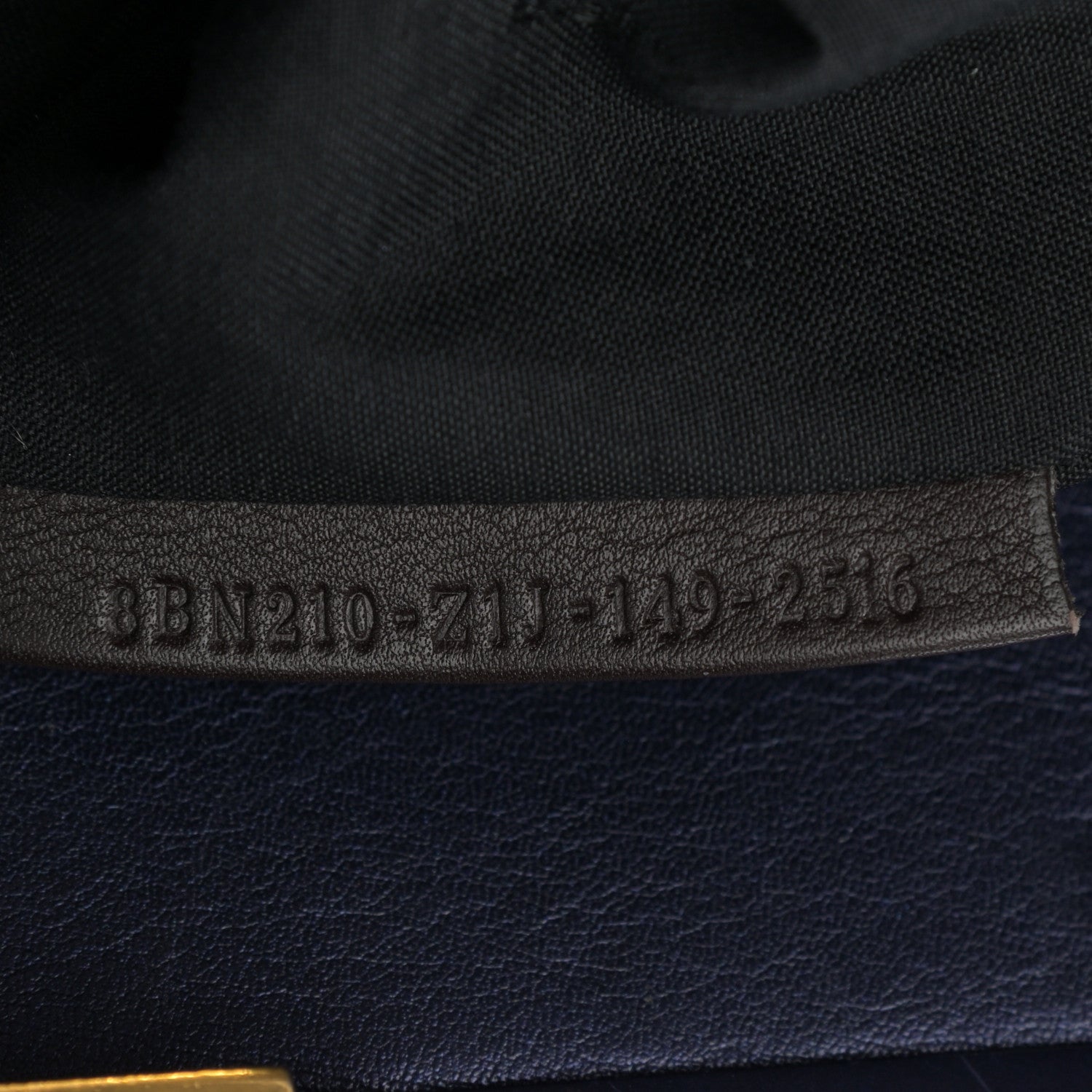 Fendi Vitello Dolce Marmol Large Peekaboo Iconic Satchel Ebano Blu Scuro 8 of 16