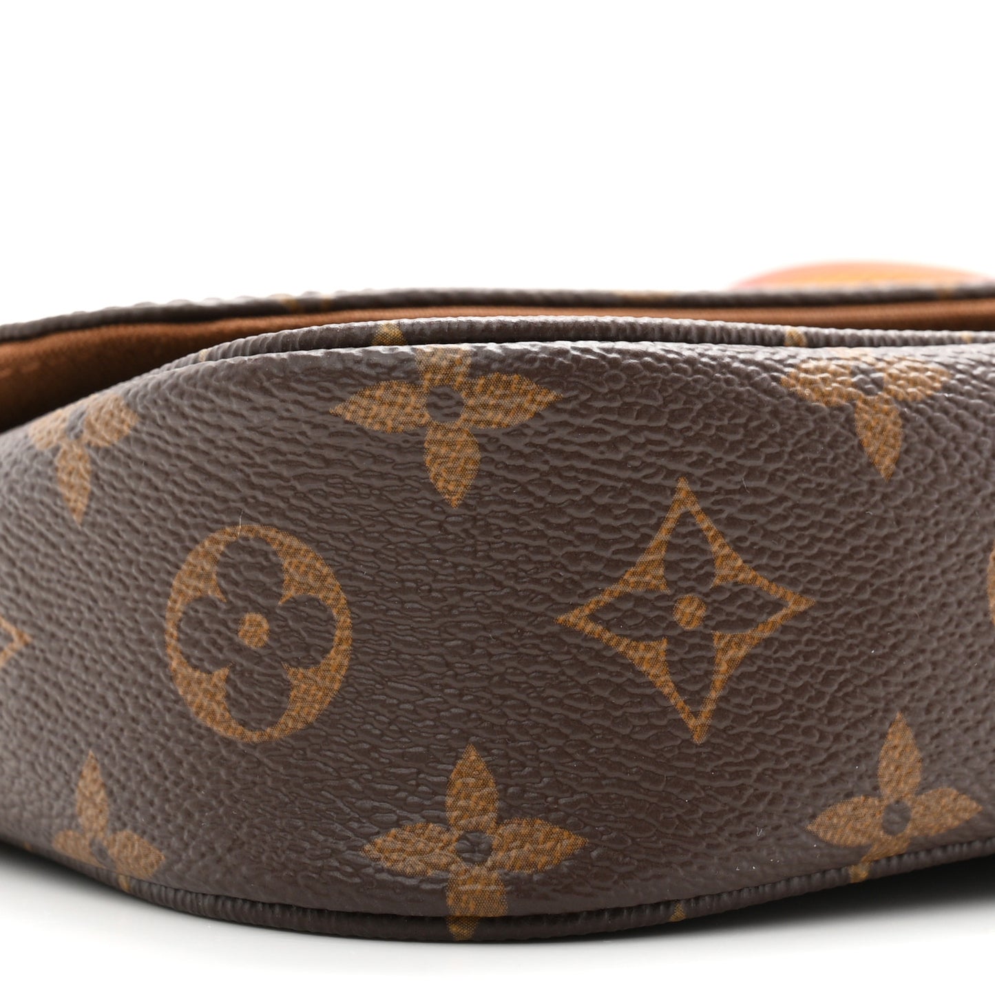 Monogram Ivy Wallet On Chain