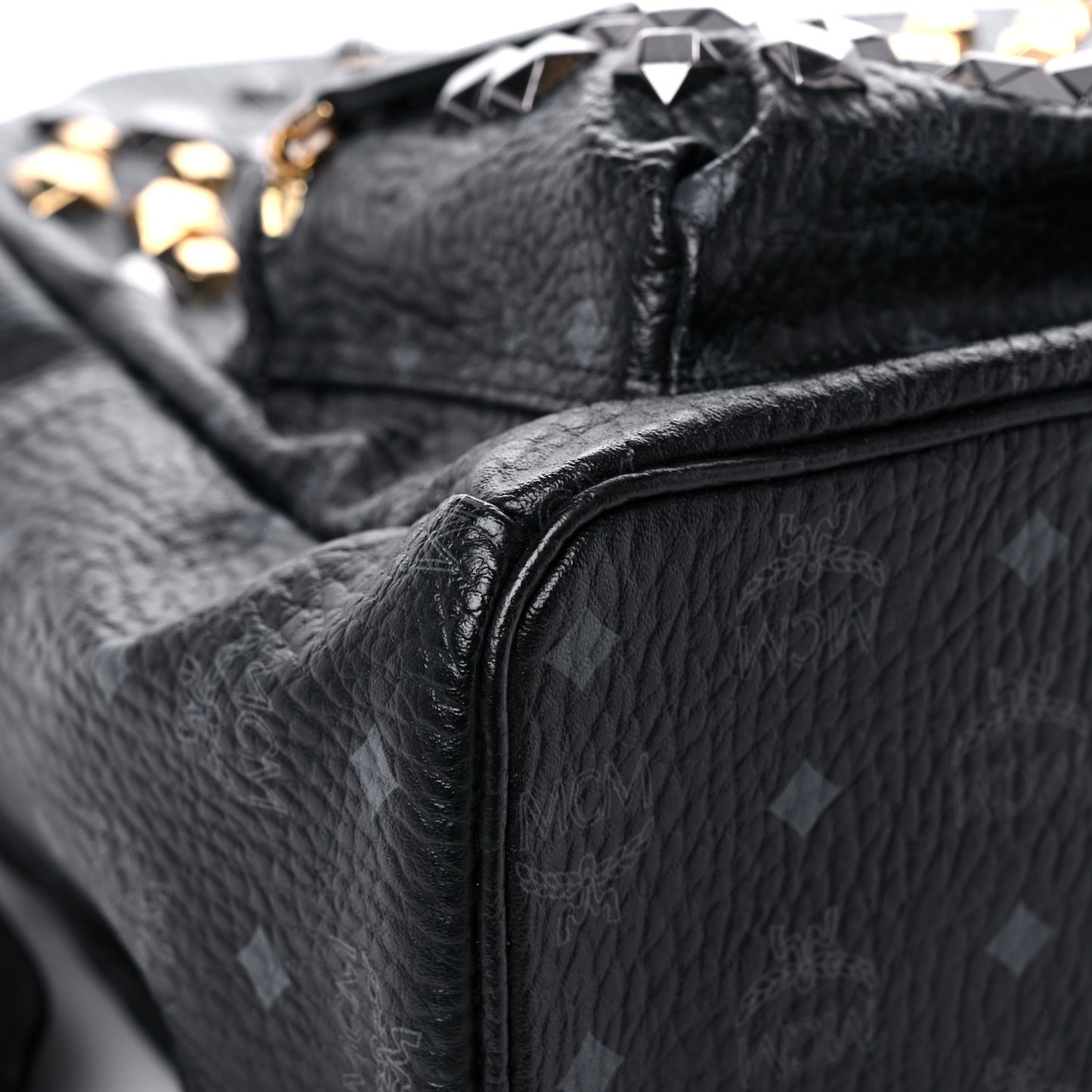 Visetos Studded Medium Stark M Backpack Black