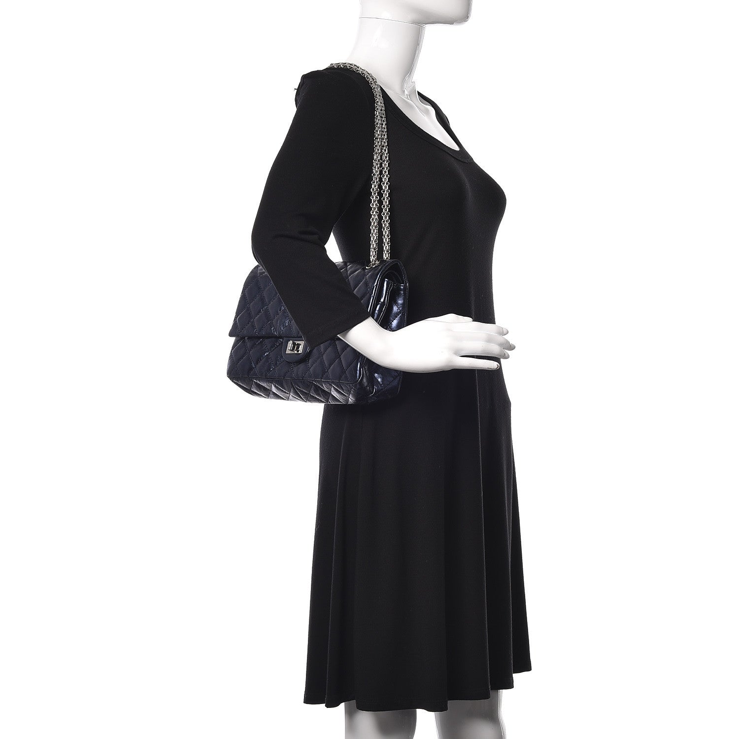 Chanel Metallic Calfskin Quilted 2.55 Reissue 226 Flap Marine Fonce 2 of 12