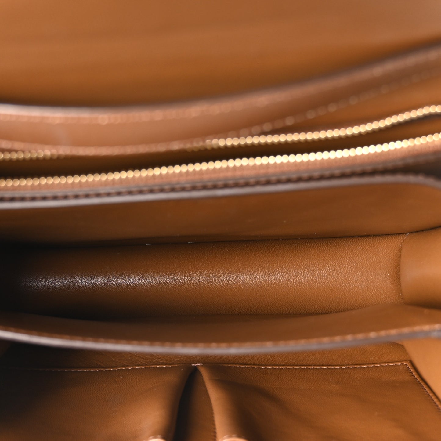 Box Calfskin Medium Classic Box Flap Bag Camel