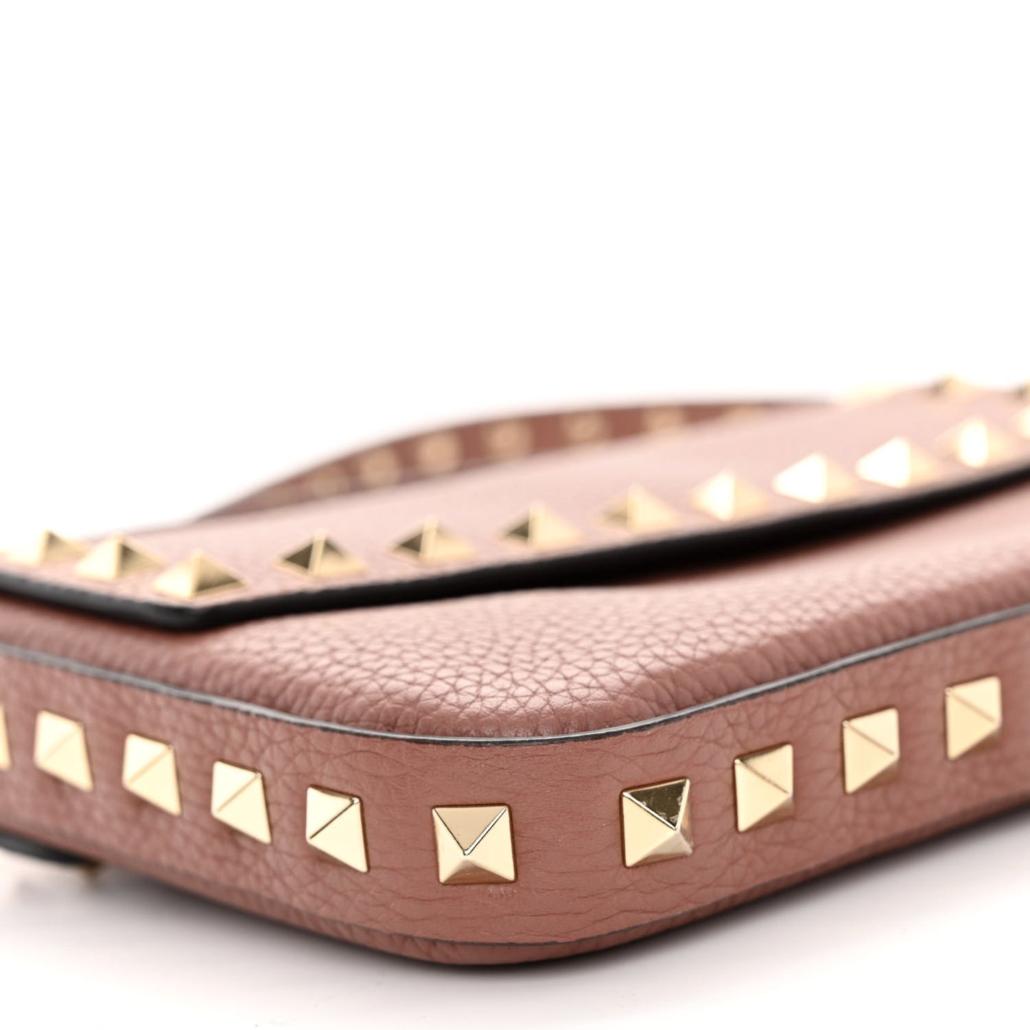 Grainy Calfskin Rockstud Crossbody Pouch Poudre