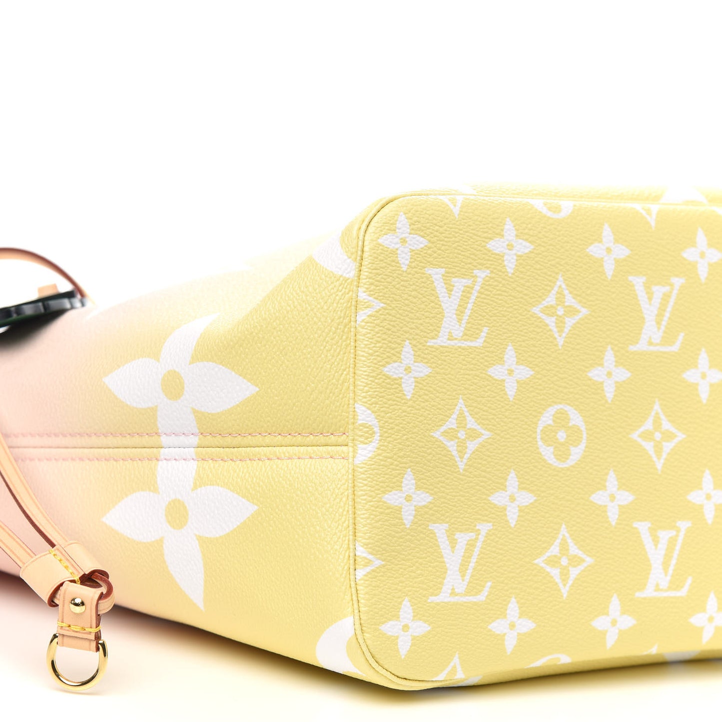 Monogram Giant By The Pool Neverfull MM Light Pink