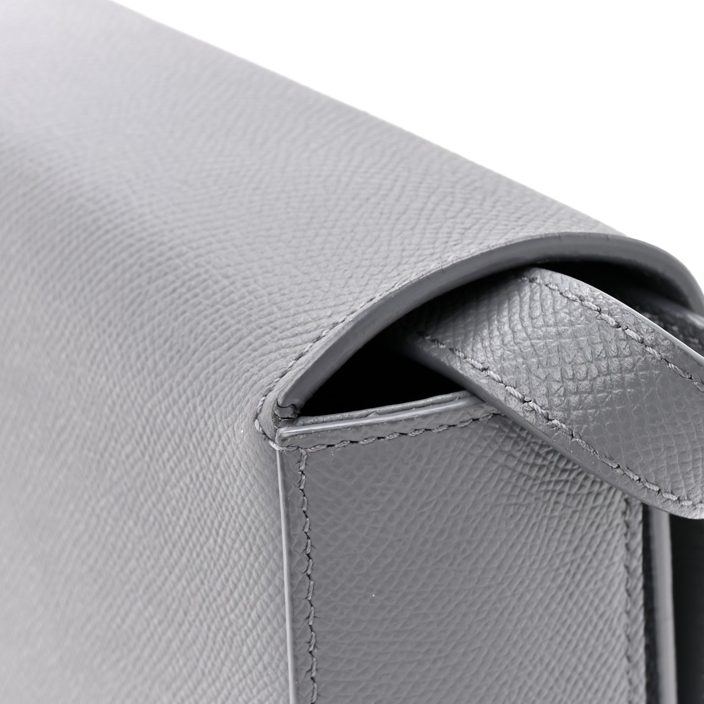 Signature Grained Calfskin Logo S Ville Day Bag Gris Perle Fonce White