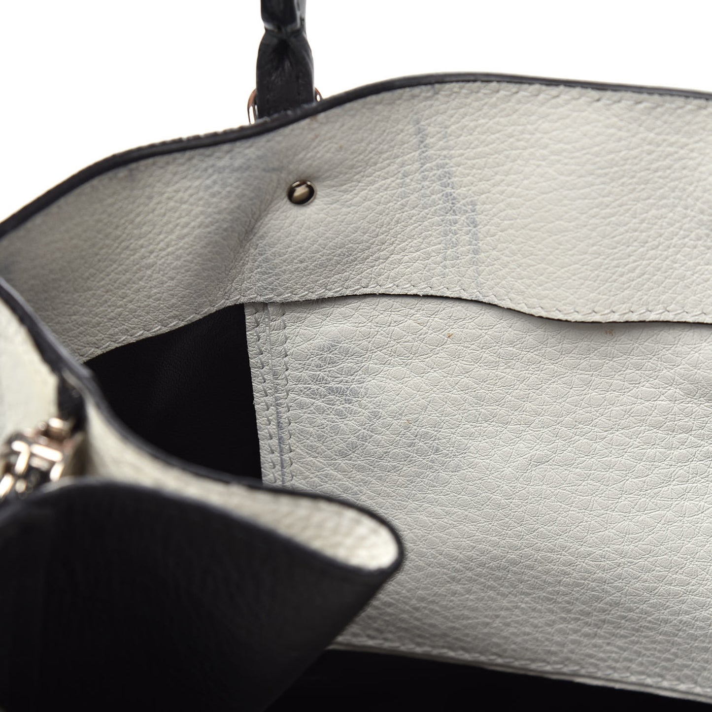 Veau Papier A6 Zip Around Tote White Black