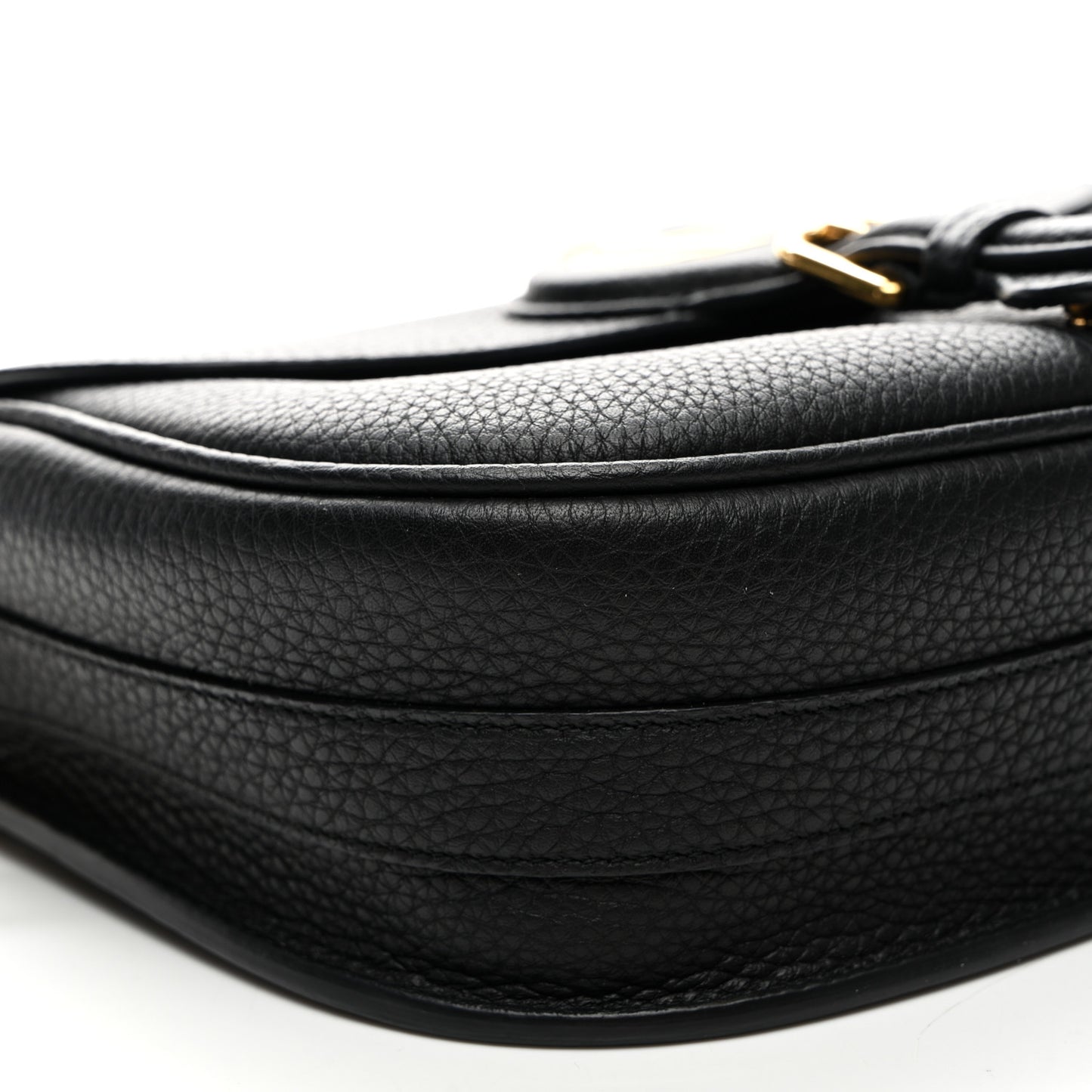 Grained Calfskin Medium Bobby Flap Black