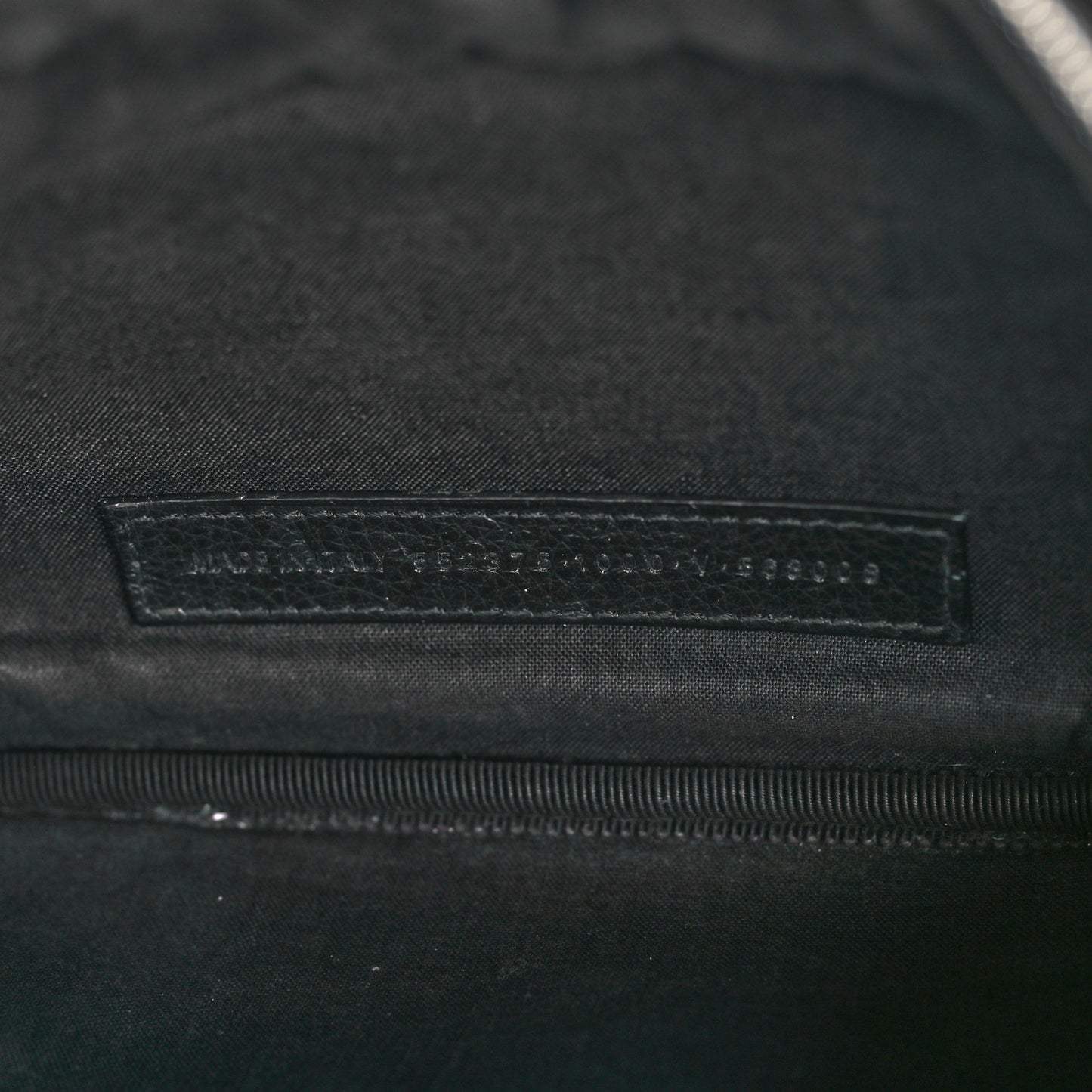 Smooth Calfskin Logo Large Everyday Beltpack Black White