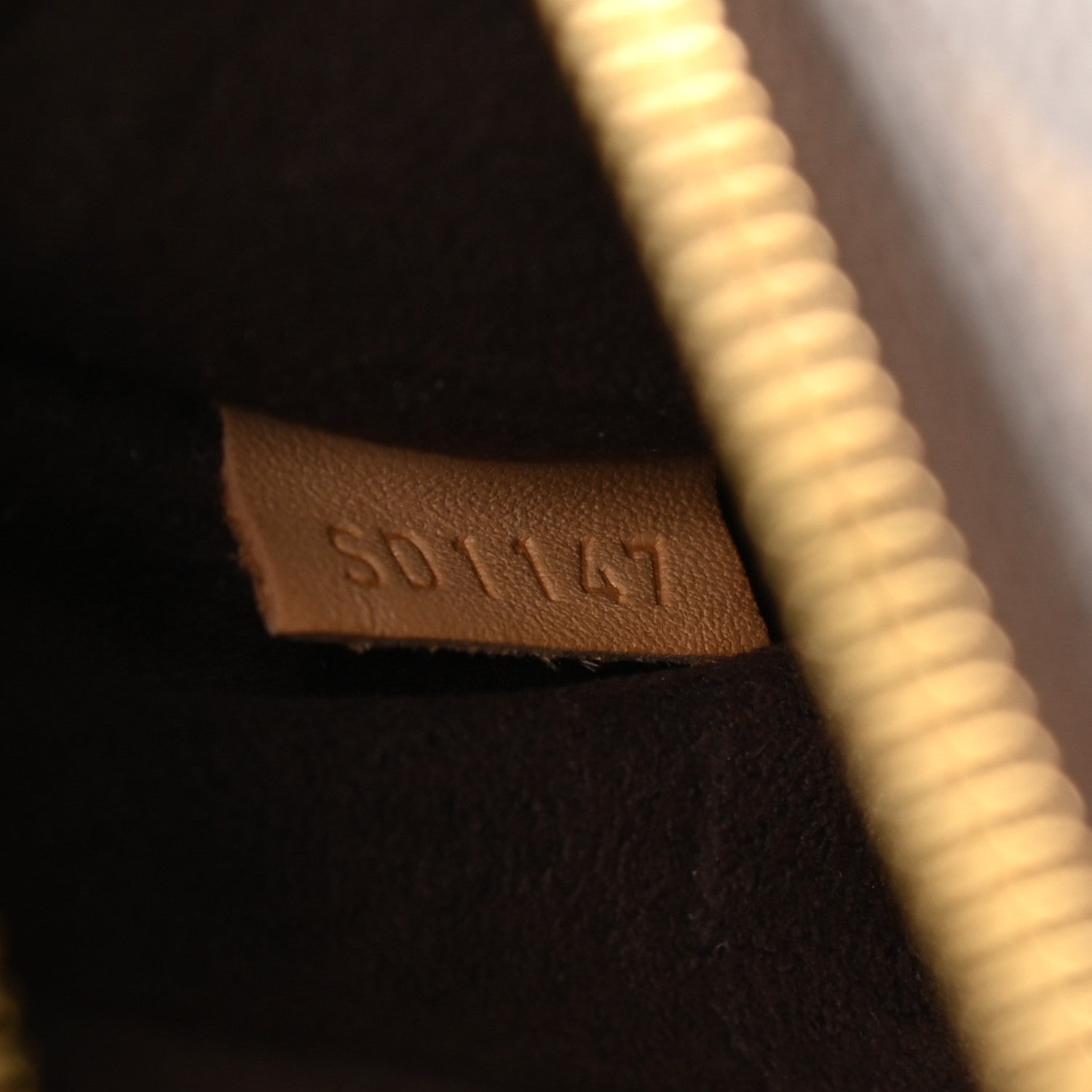 Louis Vuitton Monogram Pochette Metis 11 of 14