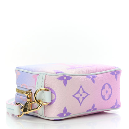 Louis Vuitton Monogram Giant Spring In The City Wapity Case Sunrise Pastel 3 of 5