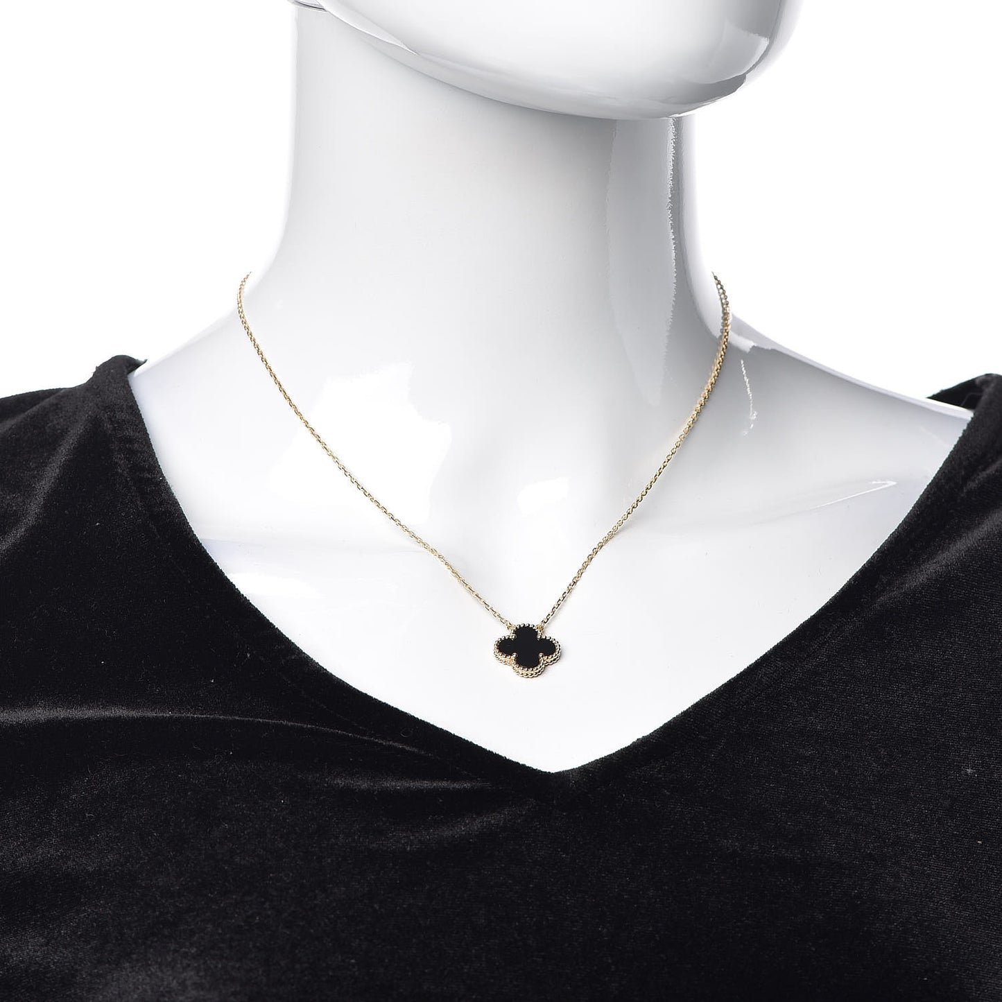 18K Yellow Gold Black Onyx Vintage Alhambra Pendant Necklace