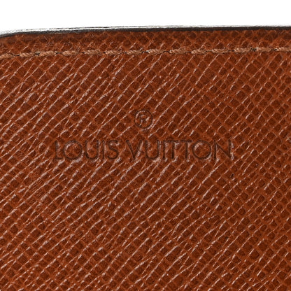 Louis Vuitton Monogram Credit Card Photo Holder 6 of 9