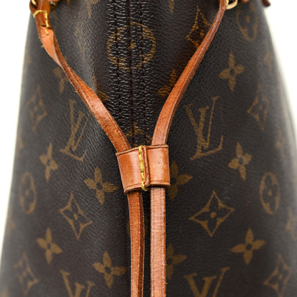 Louis Vuitton Monogram Neverfull MM 17 of 22