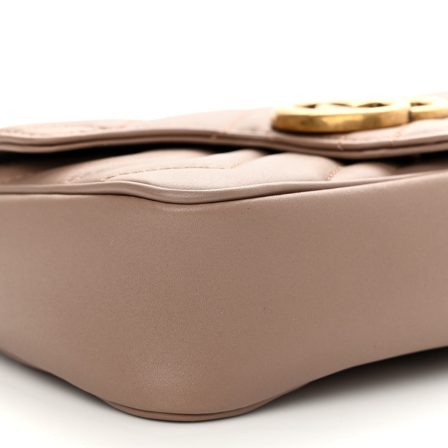 Calfskin Matelasse Super Mini GG Marmont Shoulder Bag Porcelain Rose
