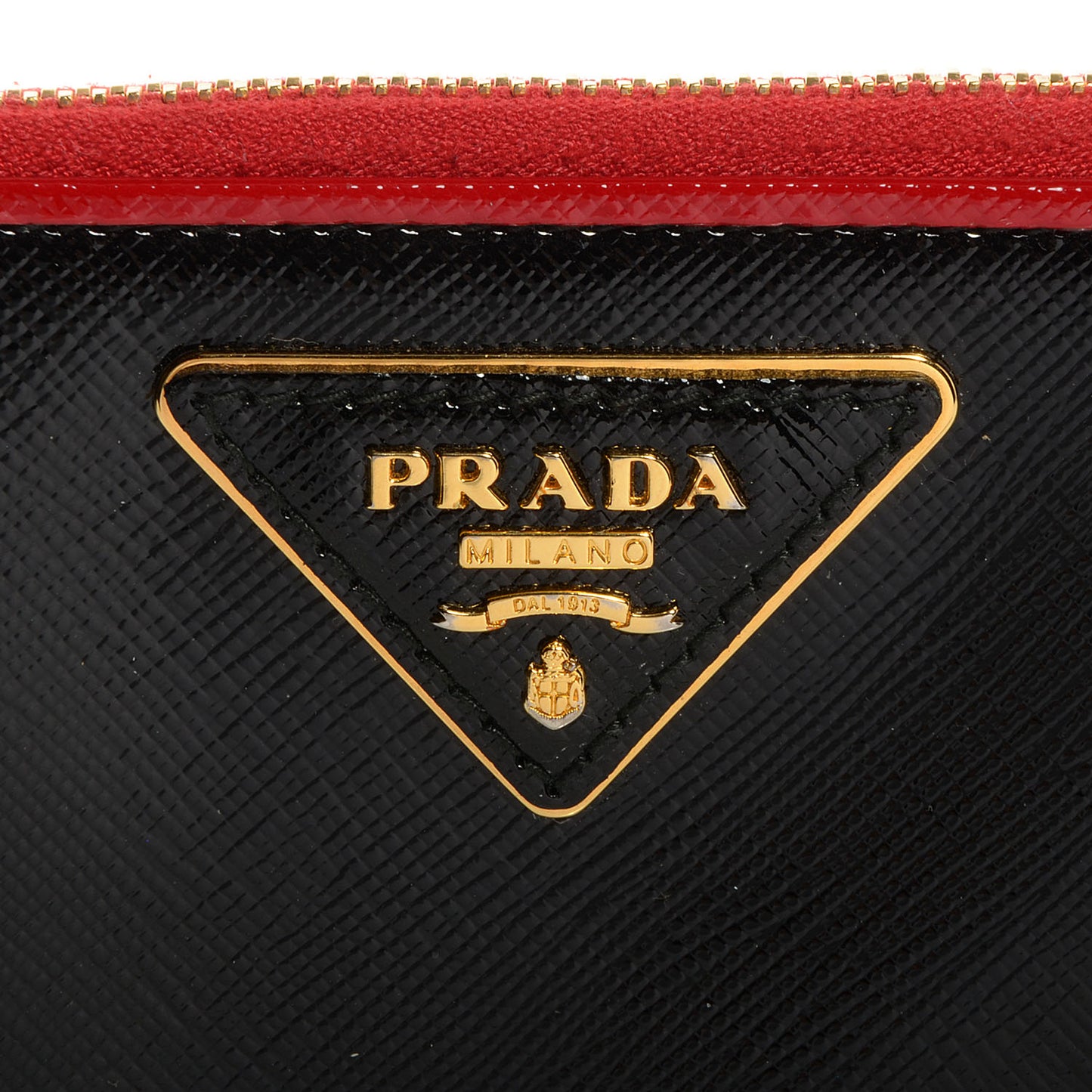 Saffiano Vernice Bi-Color Zip Around Wallet Black Rosso