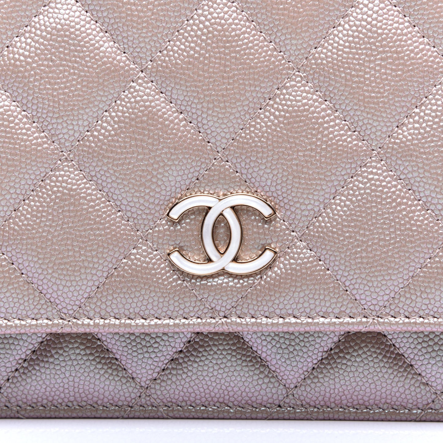 Iridescent Caviar Quilted Wallet On Chain WOC Beige