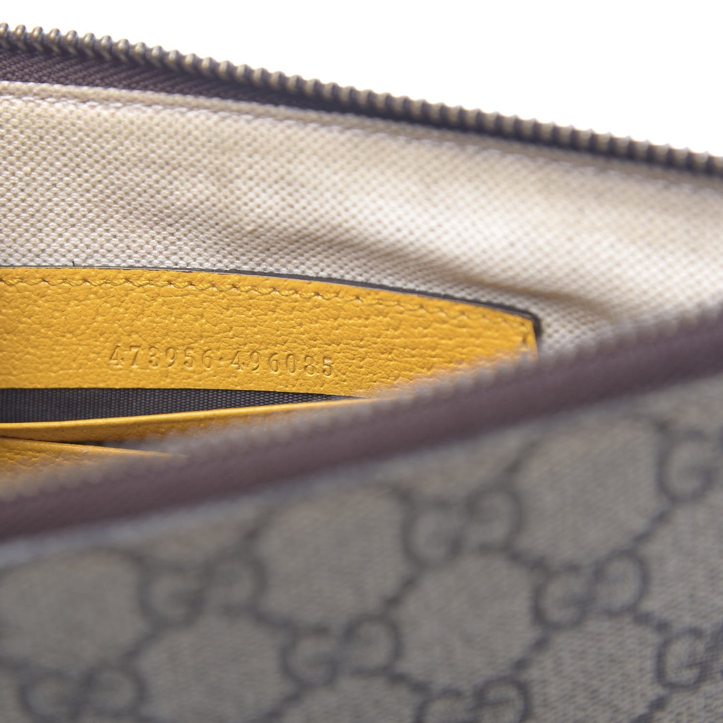 GG Supreme Monogram Neo Vintage Zip Wristlet Pouch Beige New Acero Crop