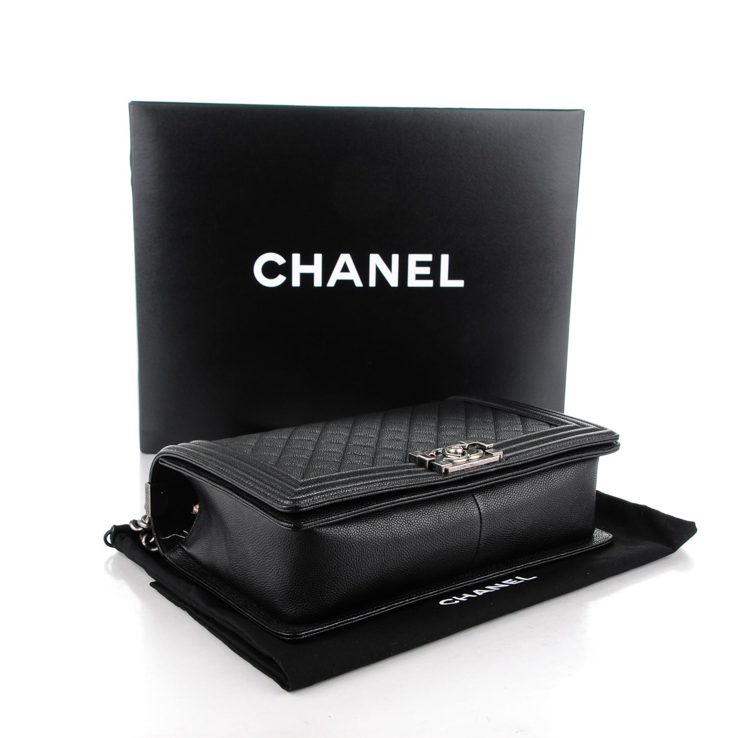 Caviar Quilted New Medium Boy Flap Black