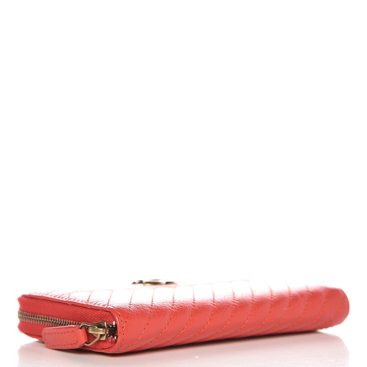 Chanel Shiny Goatskin Diagonal Quilted Small Zip Around Wallet Red 4 of 9