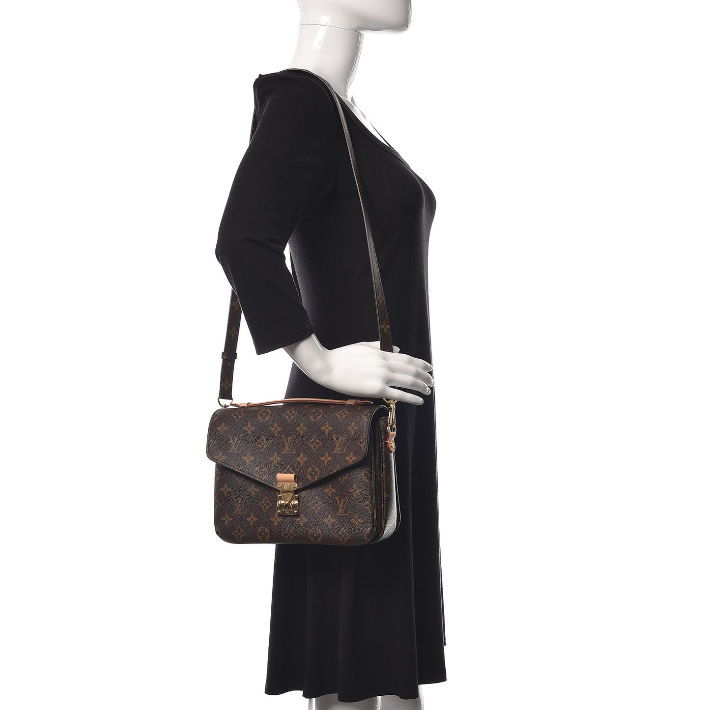 Monogram Pochette Metis