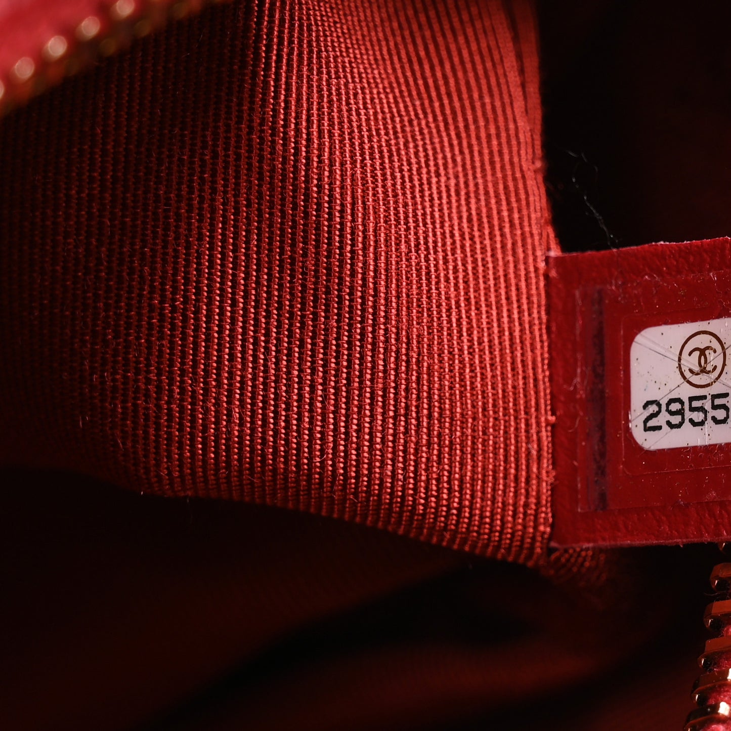 Aged Calfskin Quilted Small Gabrielle Logo Hobo Red