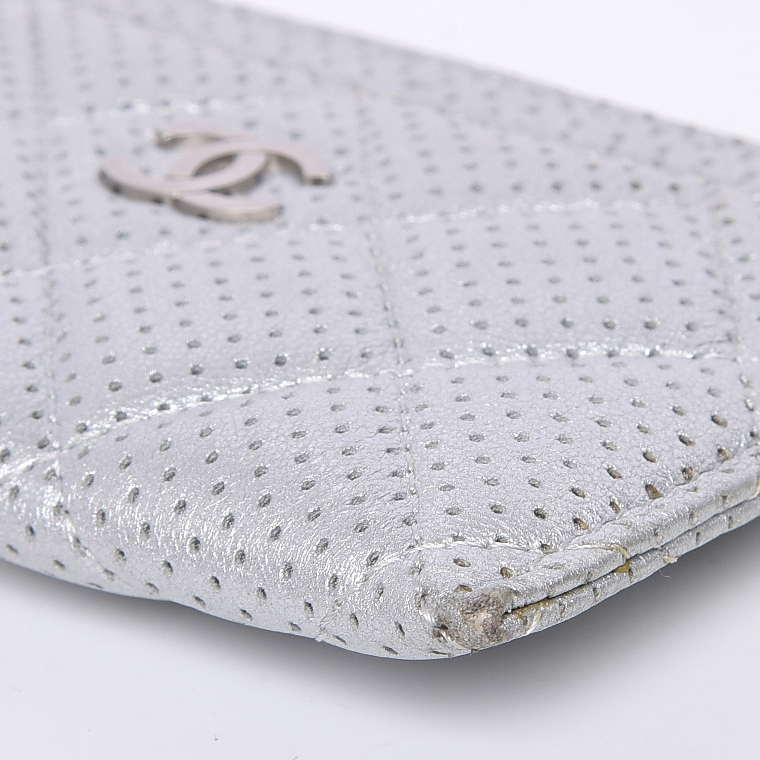 Chanel Metallic Lambskin Perforated Quilted Card Holder Silver 10 of 12