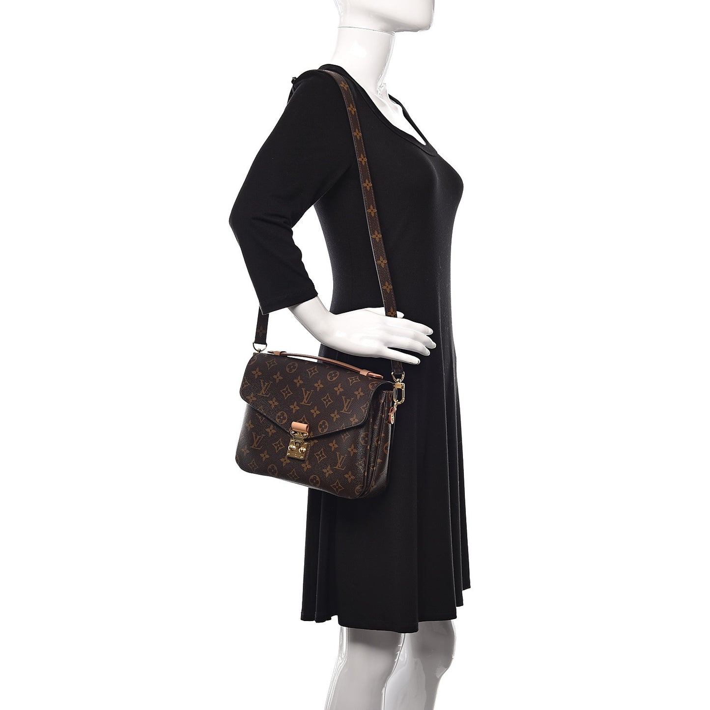 Monogram Pochette Metis