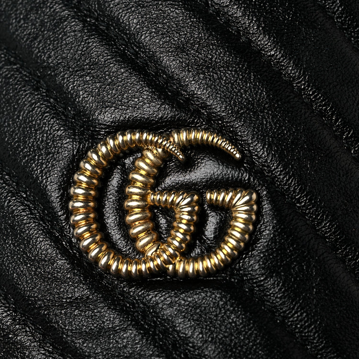 Gucci Vintage Effect Calfskin Matelasse Diagonal Mini Torchon GG Marmont 2.0 Bucket Bag Black Romantic Cherry 19 of 19