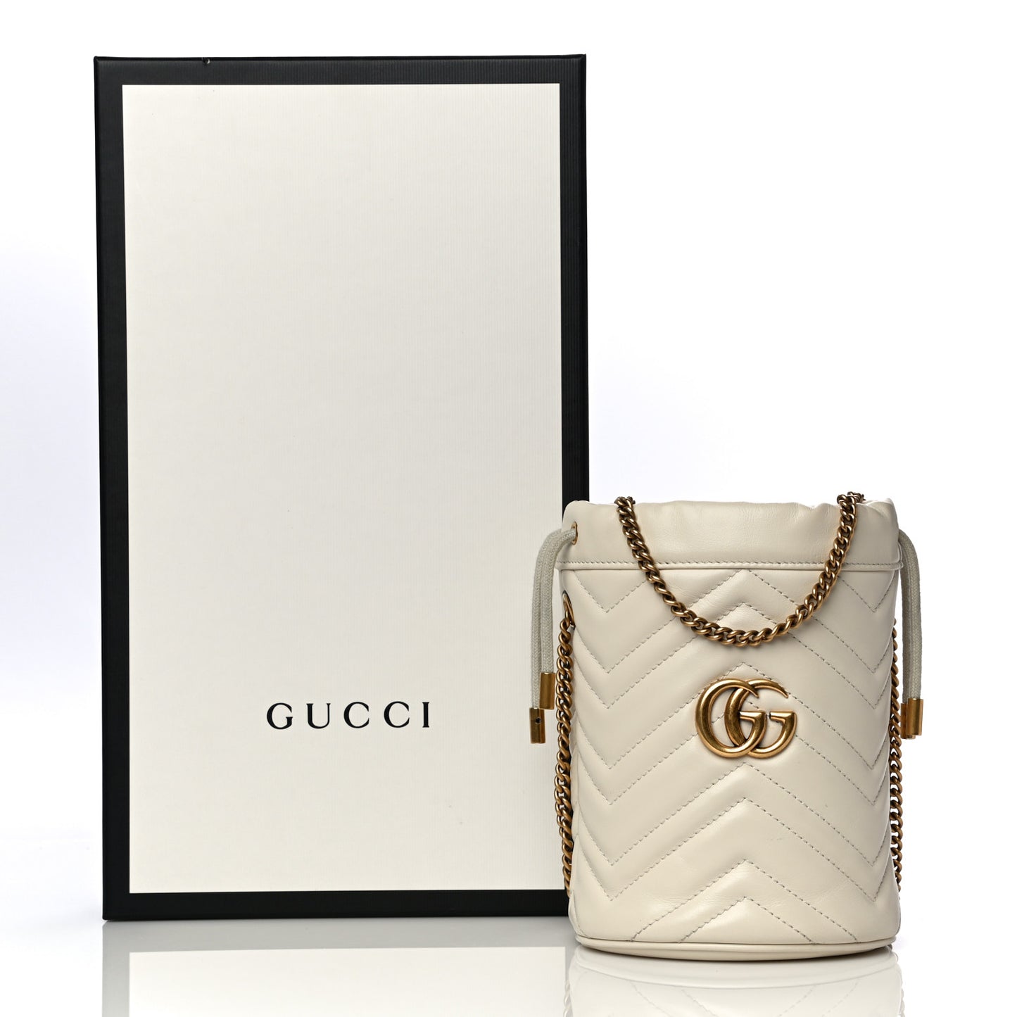 Calfskin Matelasse Mini GG Marmont 2.0 Bucket Bag White