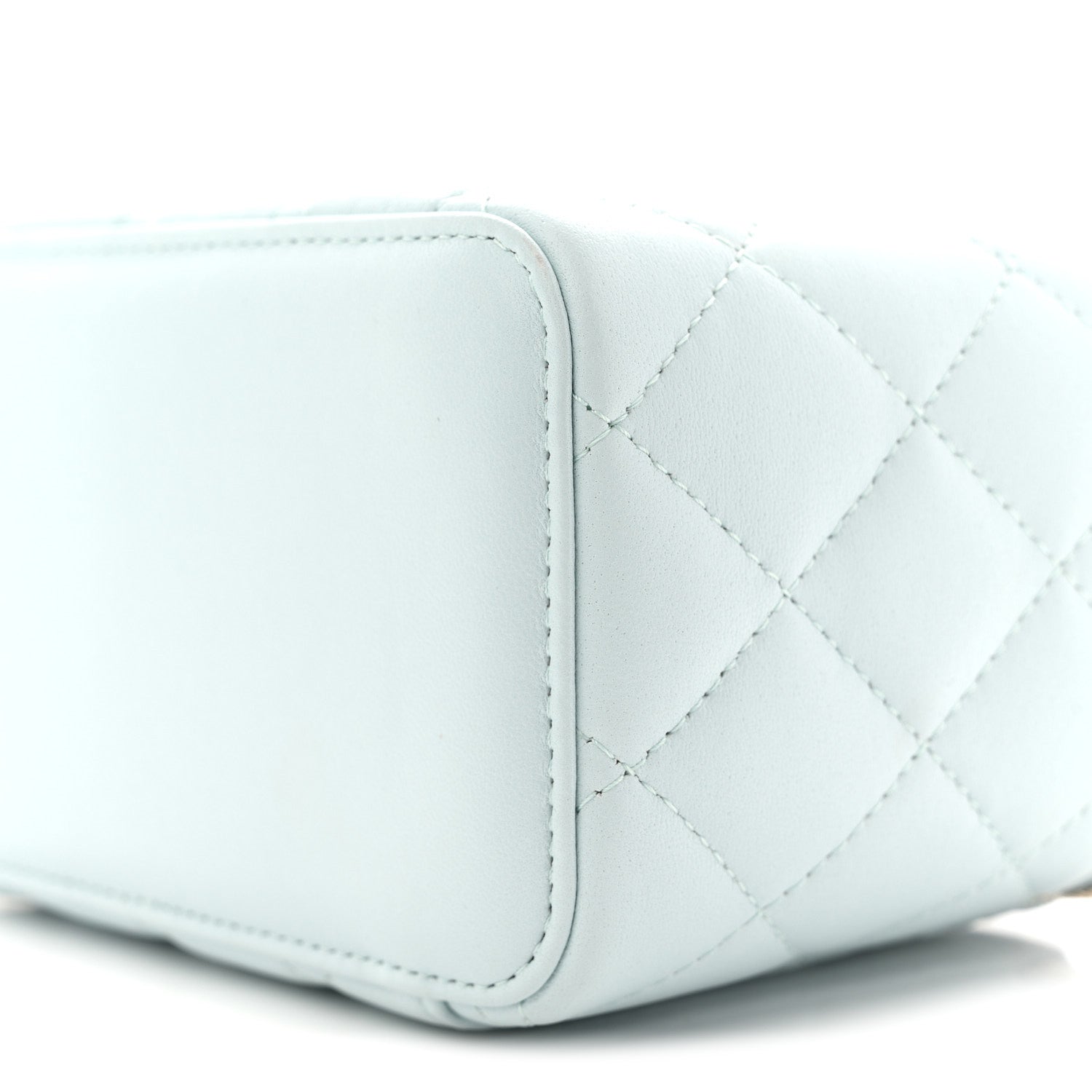 Chanel Lambskin Quilted Small Top Handle Vanity Case With Chain