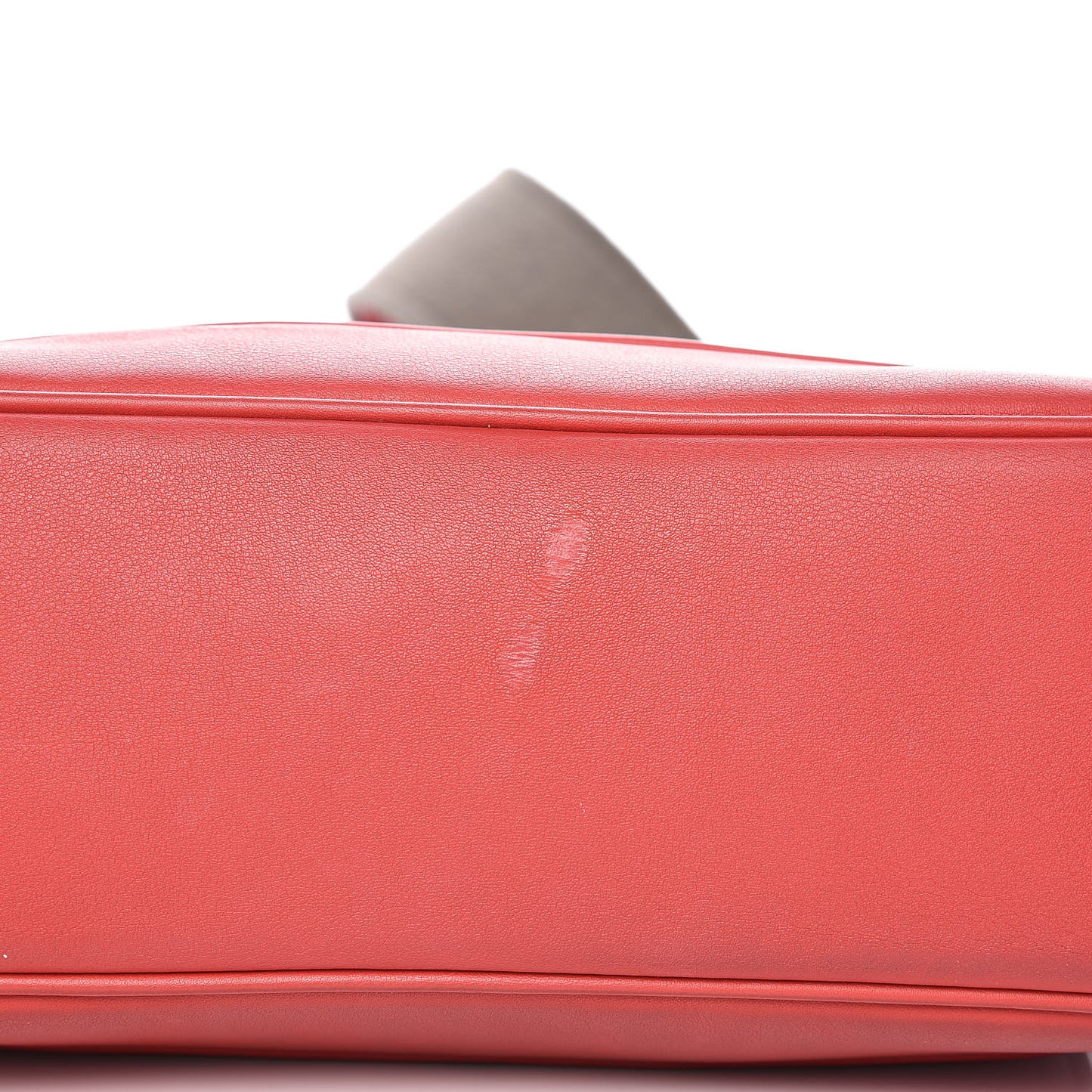 Veau Swift Sac Berline 28 Vermillion