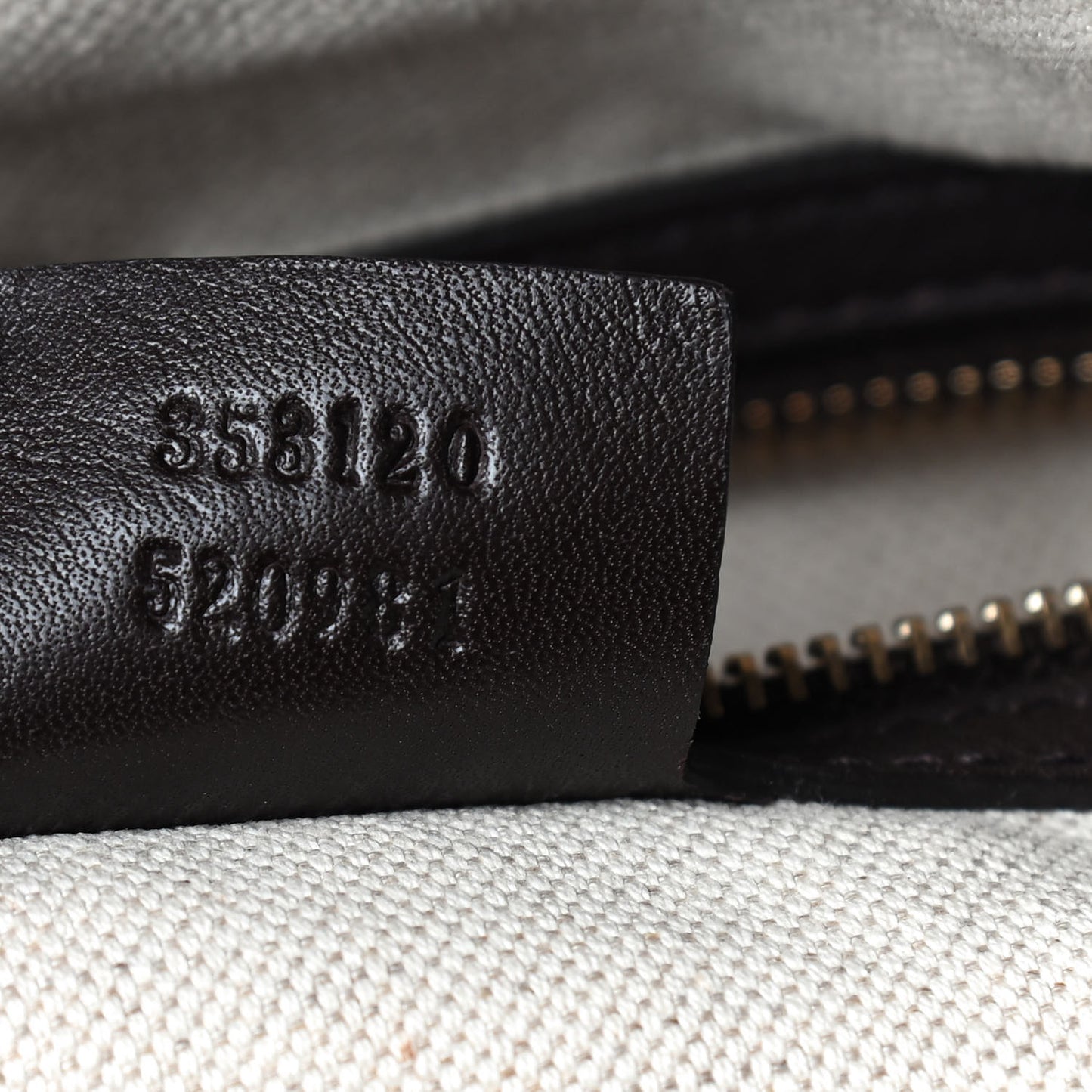 Guccissima Medium Bree Foldover Tote Chocolate