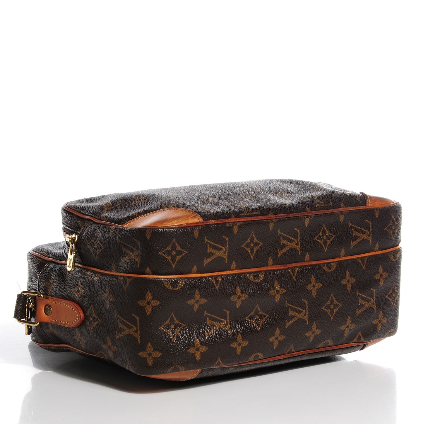 Monogram Nil 28