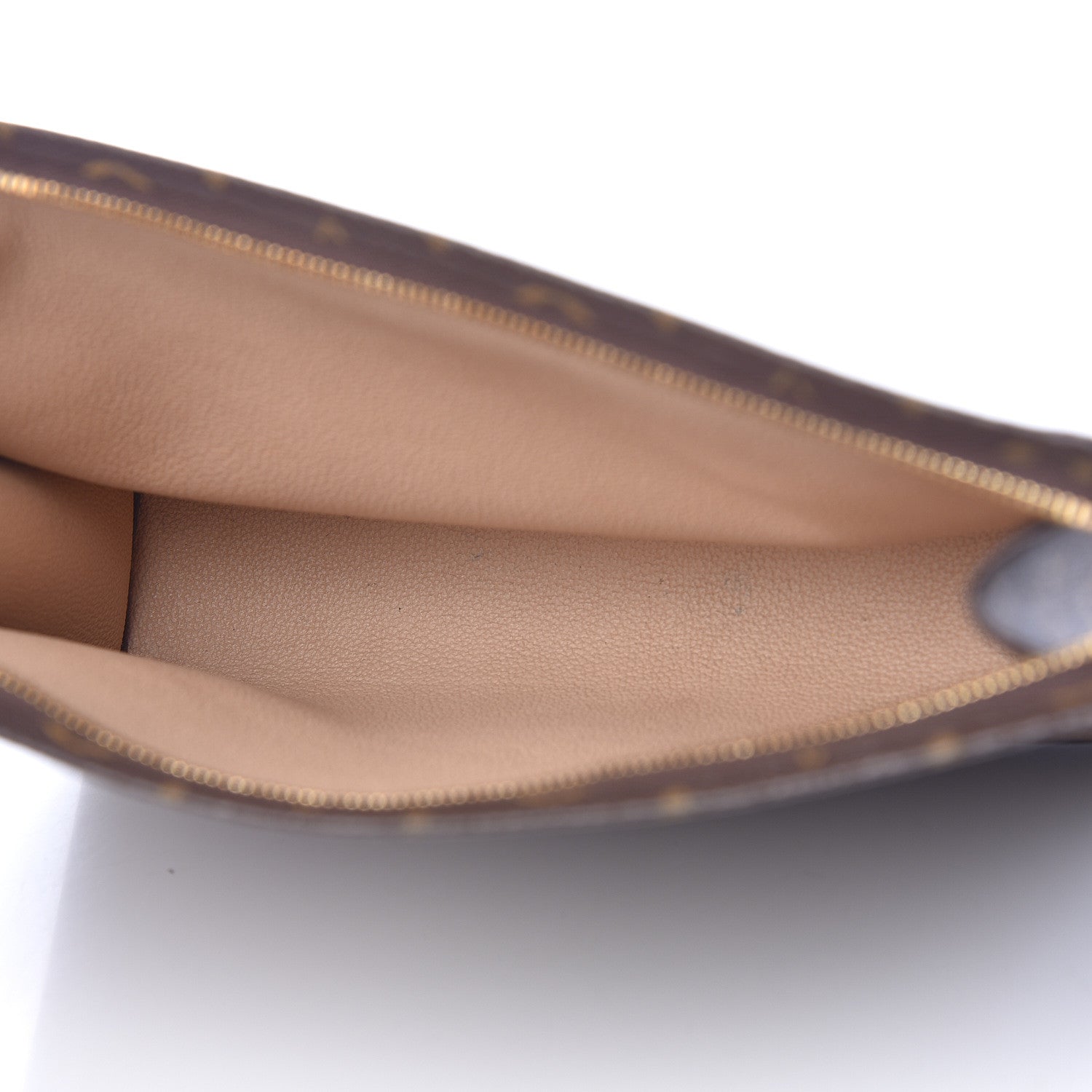 Louis Vuitton Monogram Toiletry Pouch 26 5 of 10
