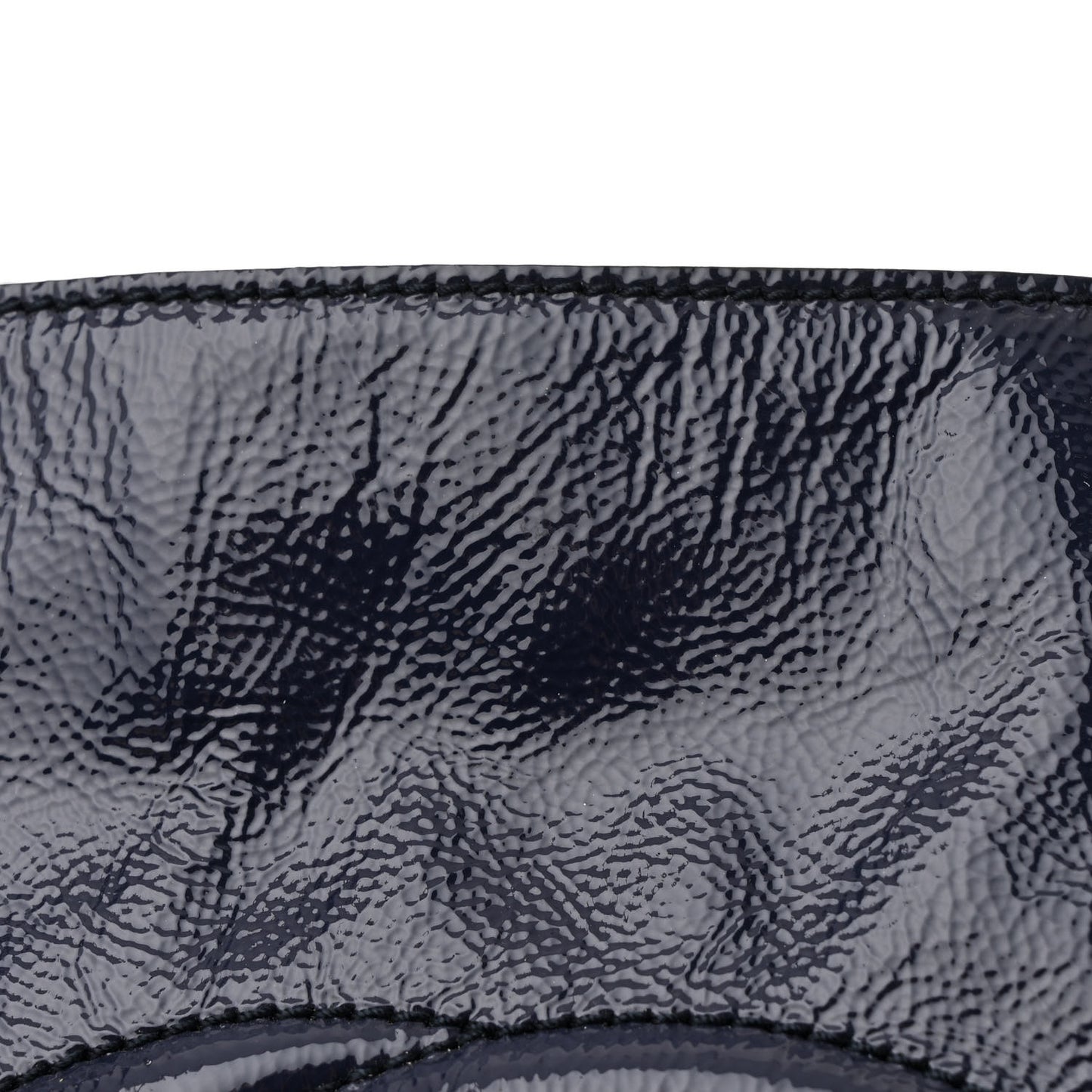 Vernice Naplack  Medium Soho Chain Shoulder Bag Uniform Blue