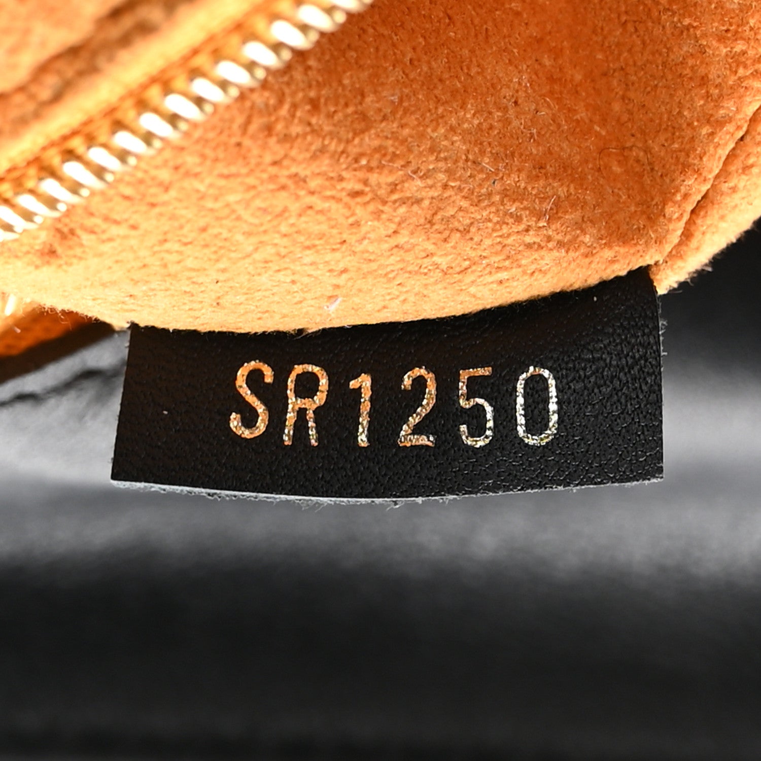 Louis Vuitton Calfskin Monogram Tufting On My Side Black 8 of 12