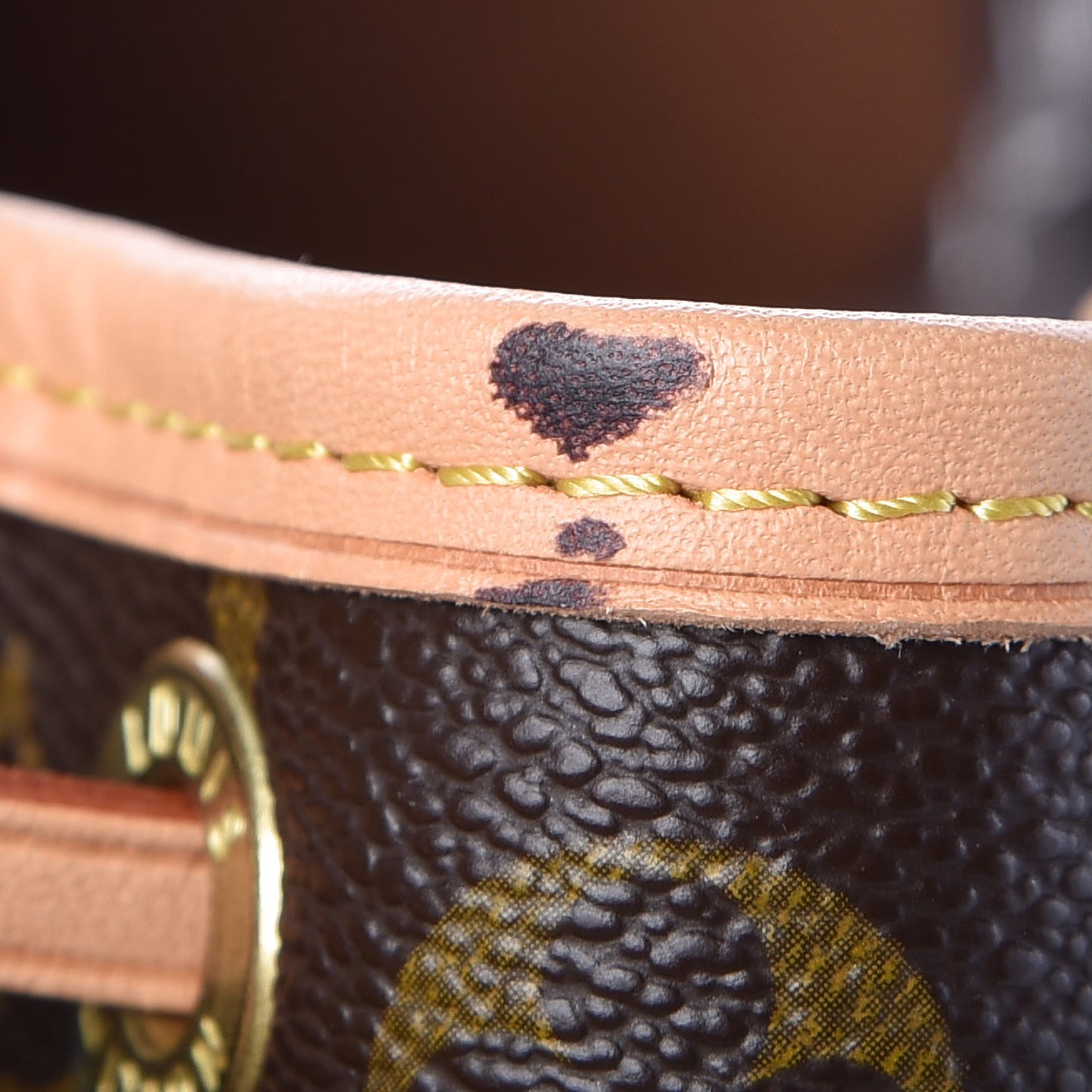 Monogram Noe