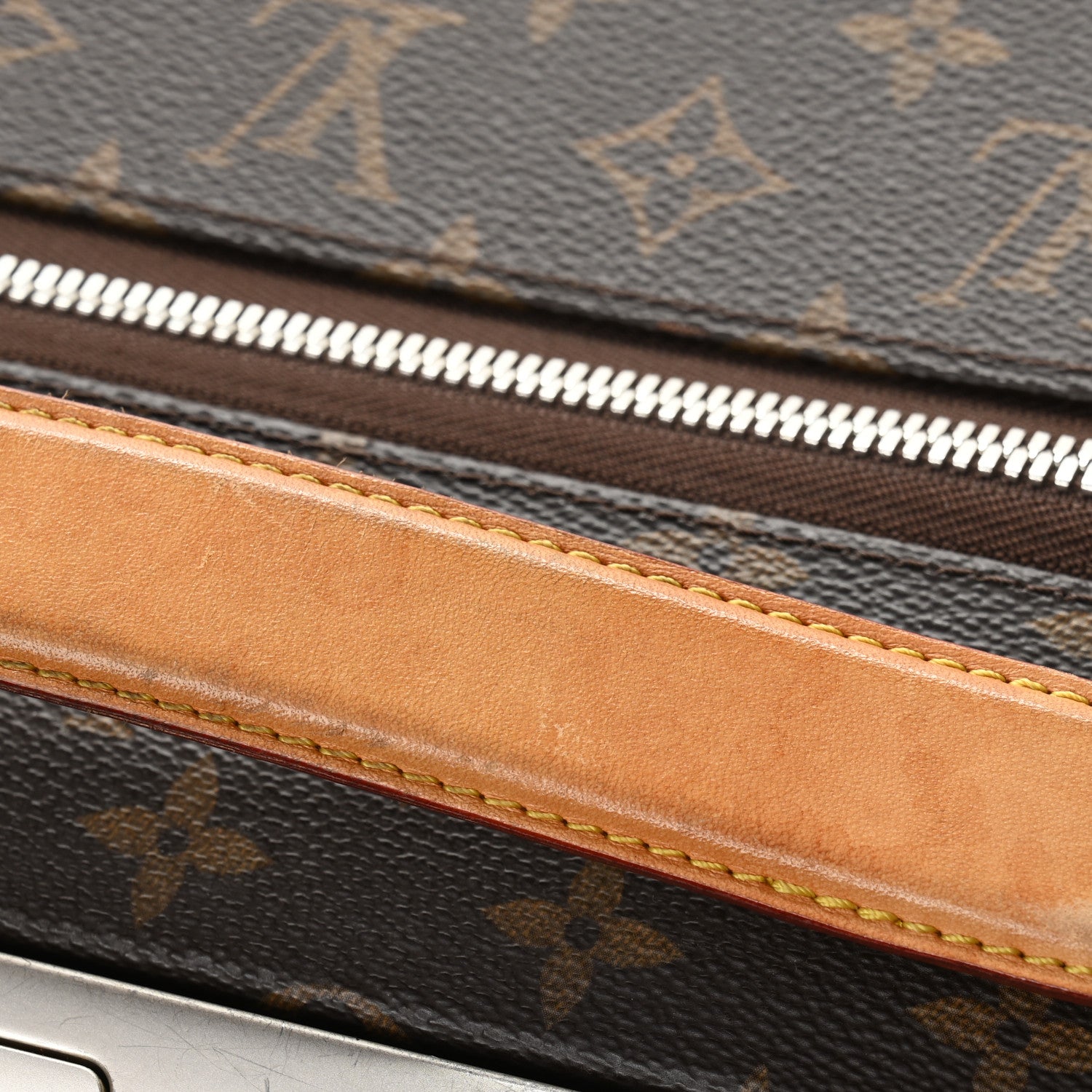 Louis Vuitton Monogram Horizon 9 of 11