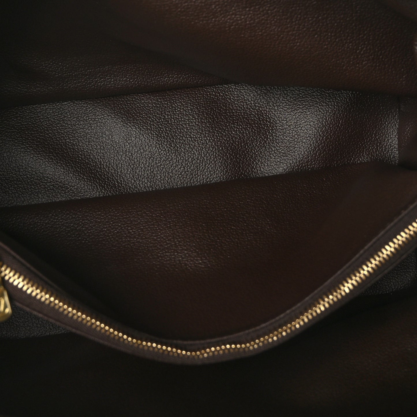 Damier Ebene Vaslav Toiletry Pouch