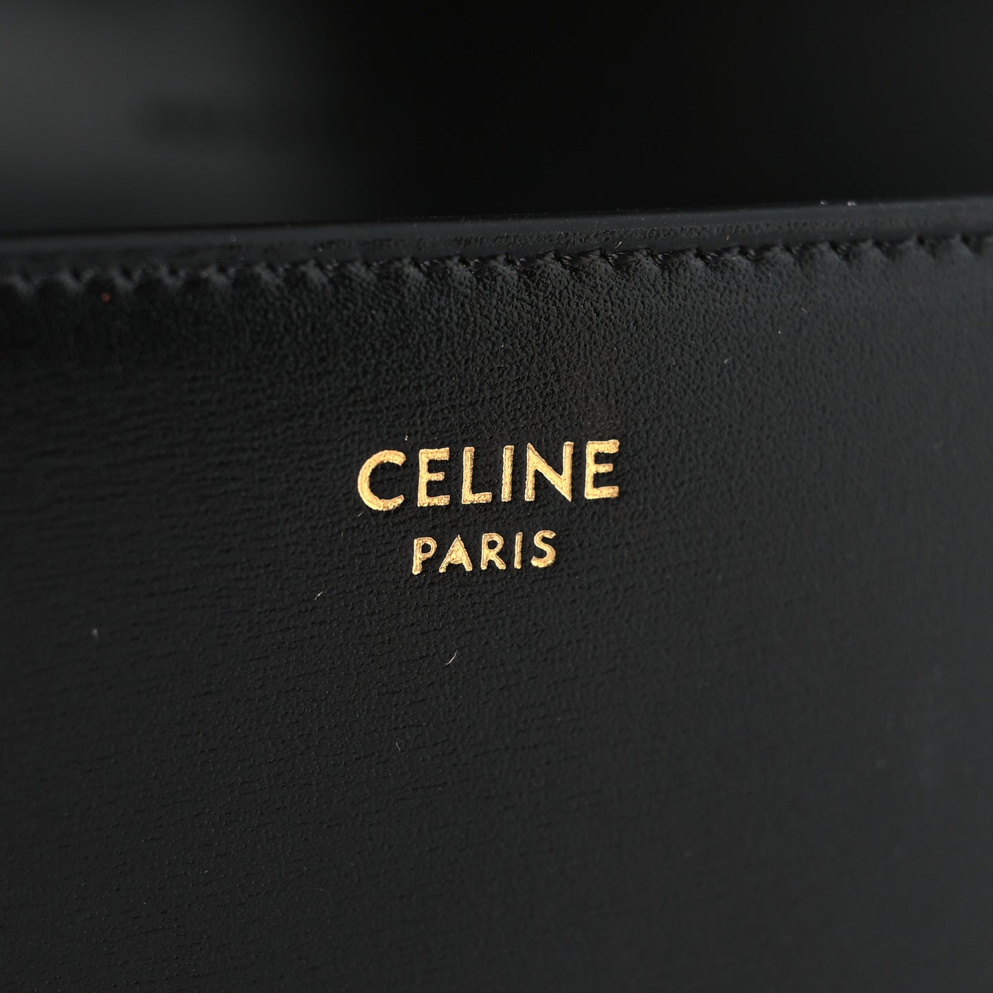 Shiny Calfskin Triomphe Margo Wallet on Chain Black