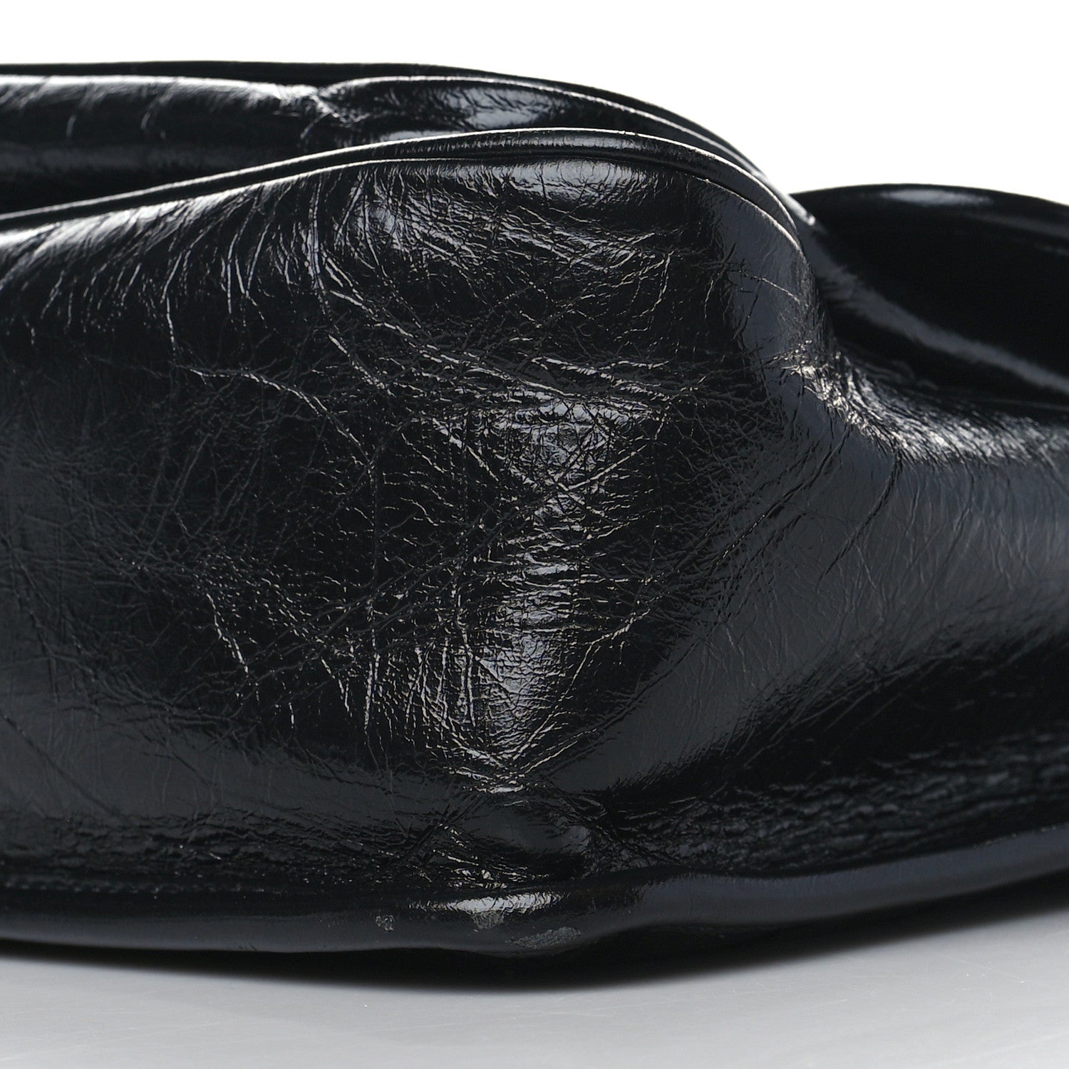 Saint Laurent Crinkled Calfskin Matelasse Monogram Medium Niki Chain Satchel Black 9 of 9