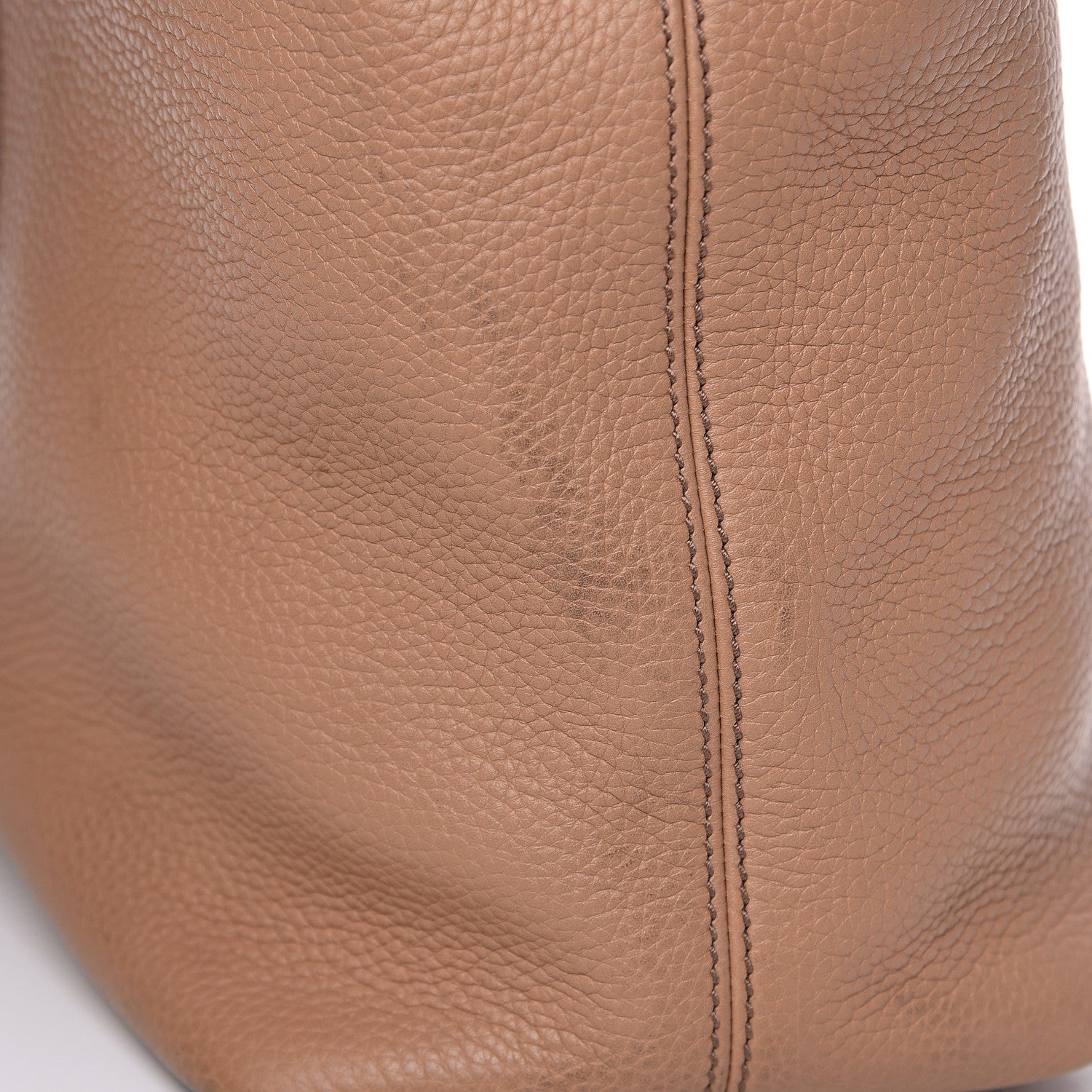 Gucci Pebbled Calfskin Large Soho Hobo Camelia 19 of 21