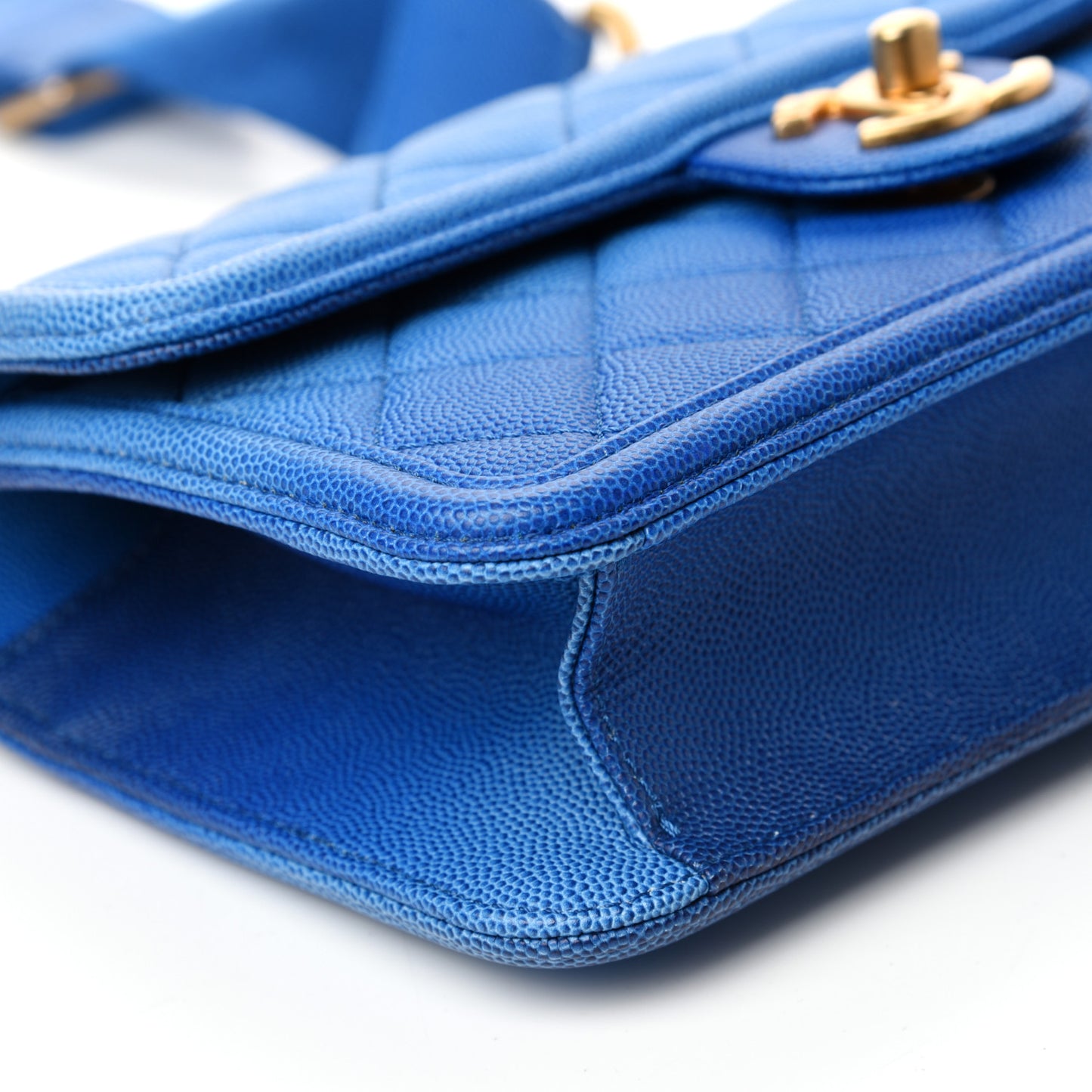 Caviar Quilted Small Sunset On The Sea Flap Blue
