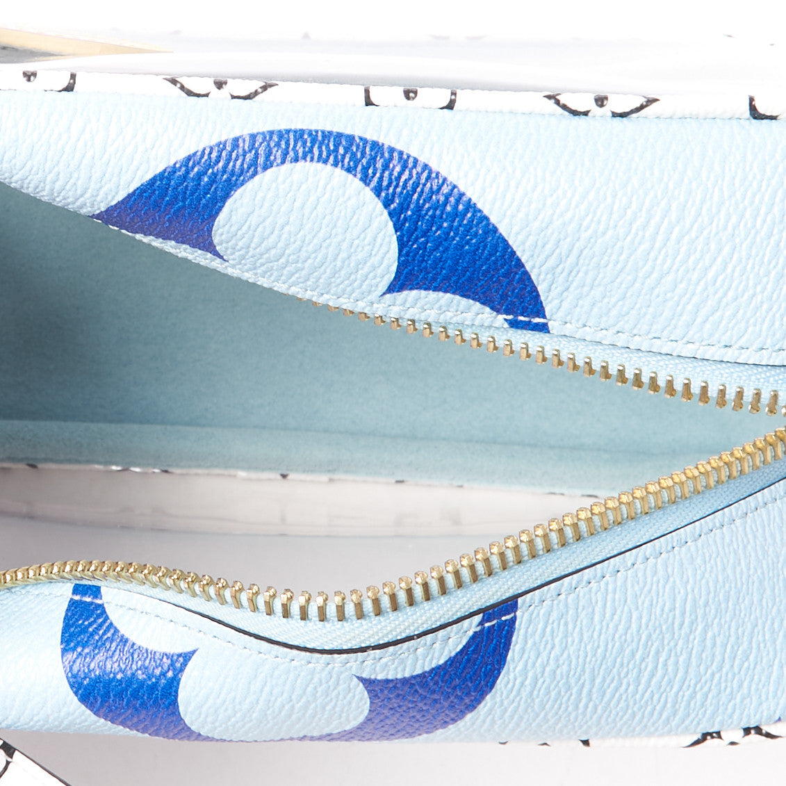 Monogram Giant Hawaii Beach Pouch Blue
