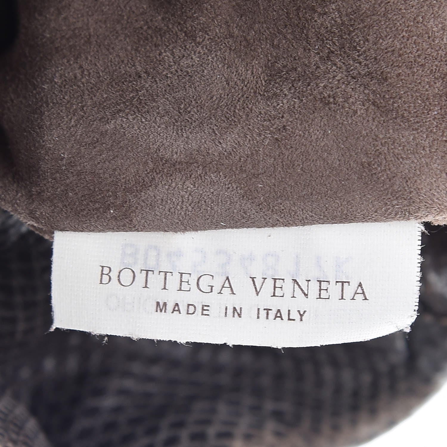 Bottega Veneta Karung Shoulder Bag 7 of 10