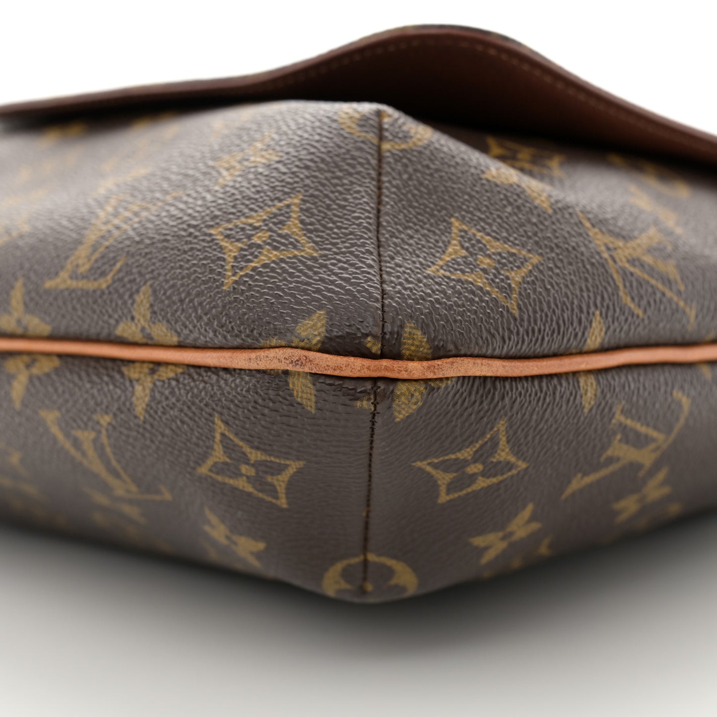 Monogram Musette GM