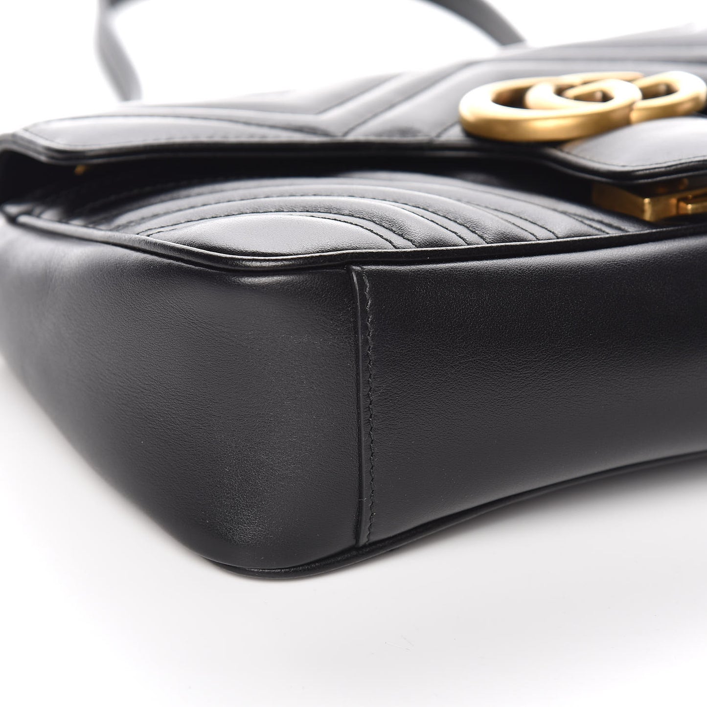 Calfskin Matelasse Small GG Marmont Shoulder Bag Black