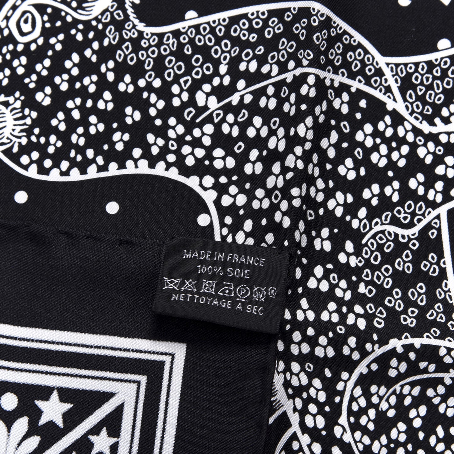 Silk Les Leopards Bandana Scarf 55 Black White
