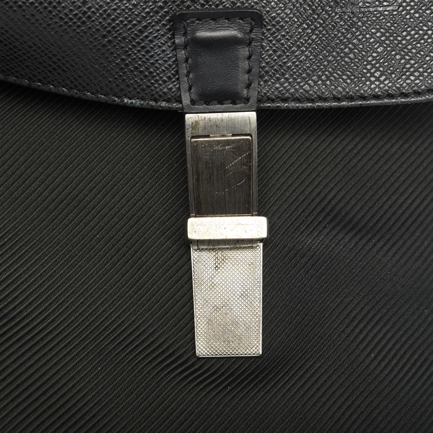 Louis Vuitton Taiga Saratov GM Ardoise 7 of 12
