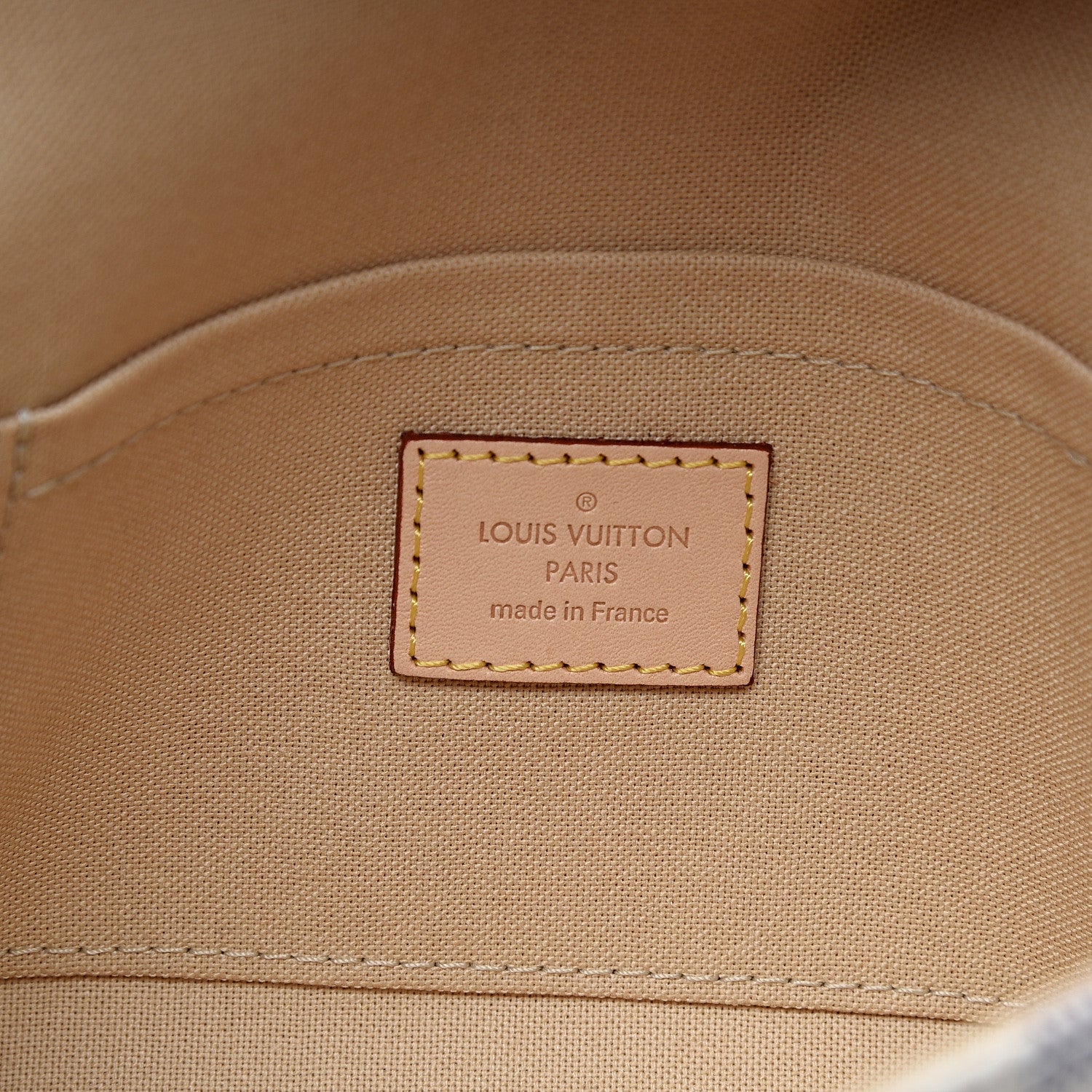 Louis Vuitton Damier Azur Favorite MM 5 of 10