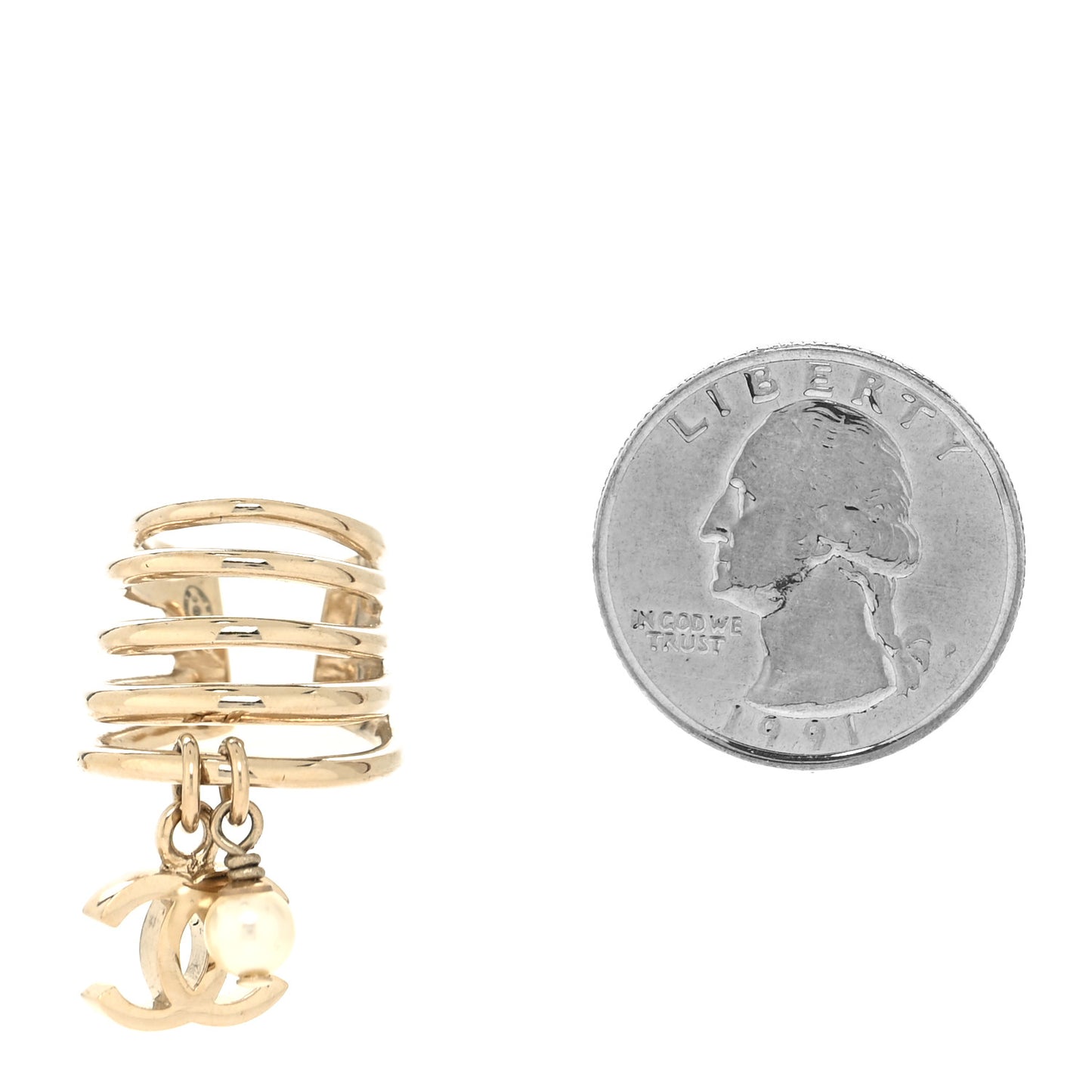 Metal Pearl CC Single Jewel Ear Cuff Gold